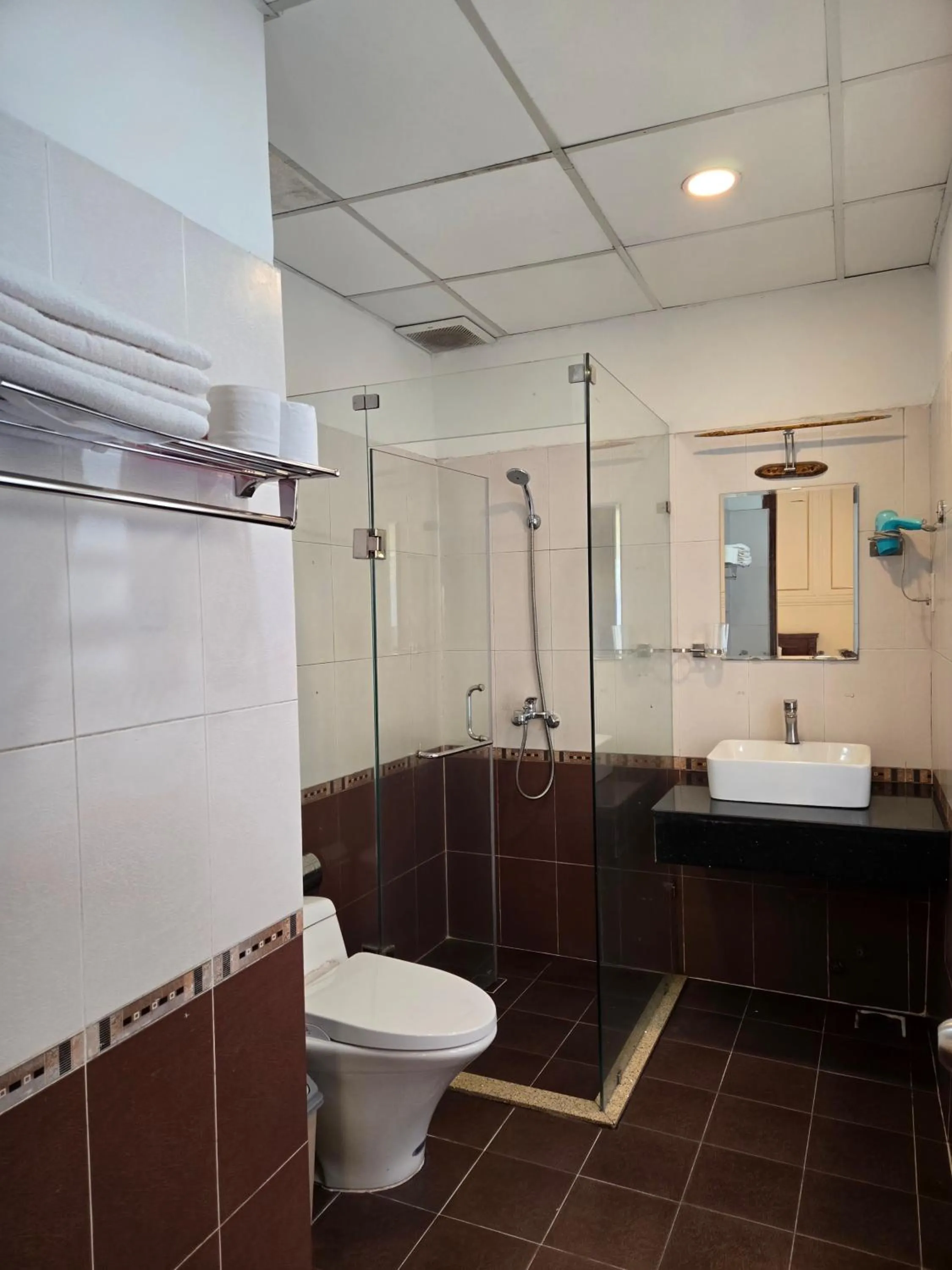 Hoàng Việt 2 Hotel