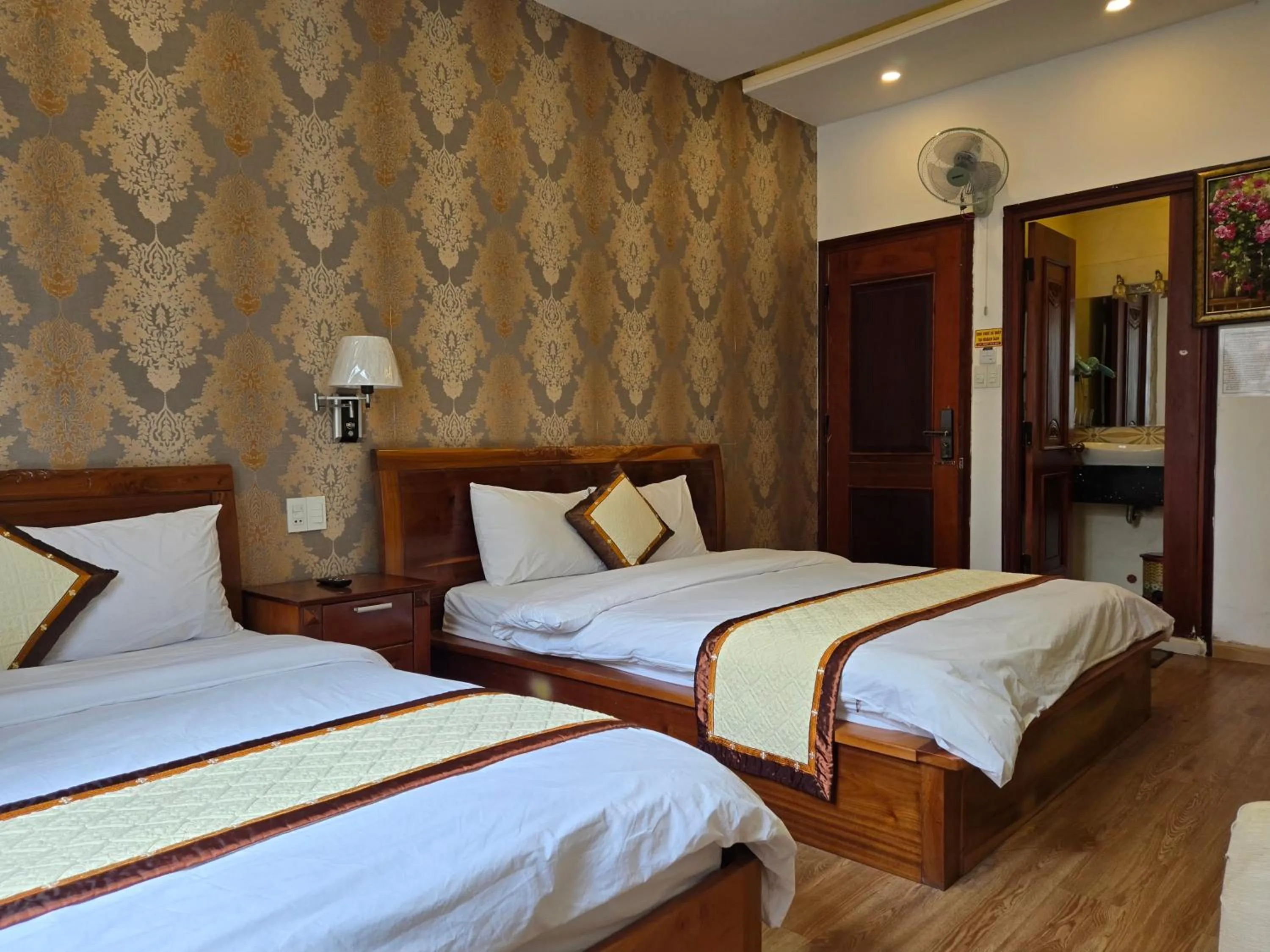 Bed in Hoàng Việt 2 Hotel