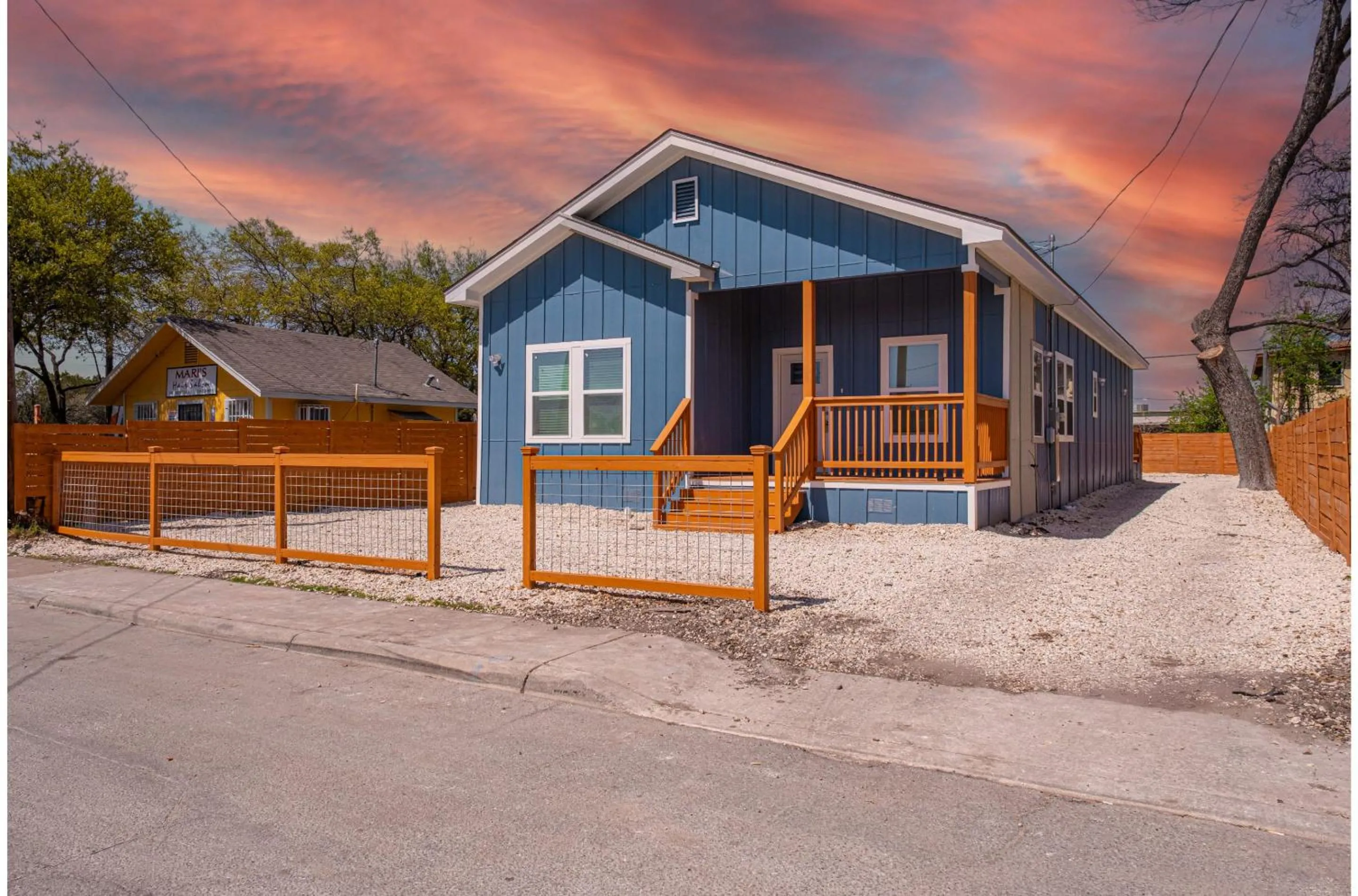Sleek 4BR3BA Urban Living w Downtown Views