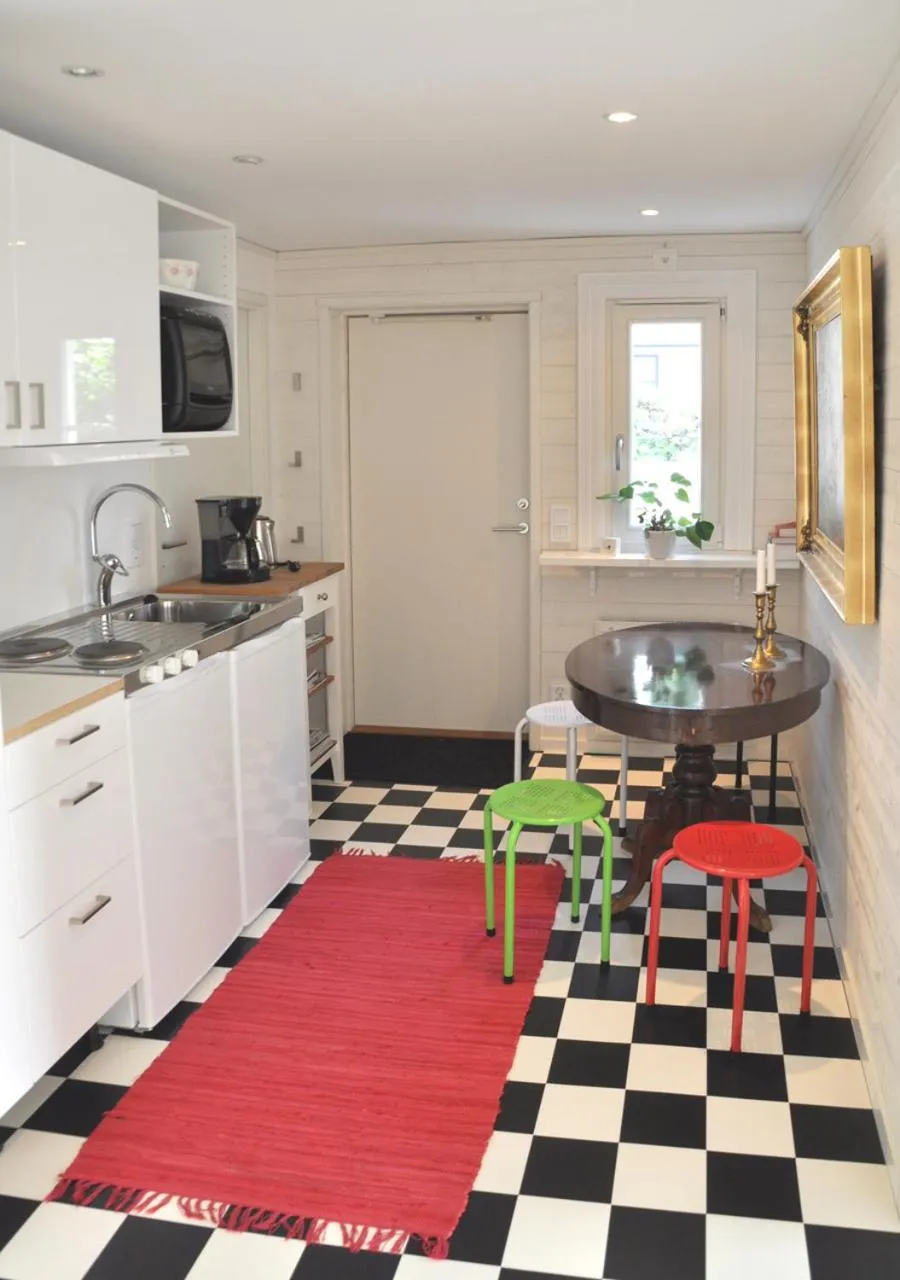 Kitchen or kitchenette in Room In Ekestad