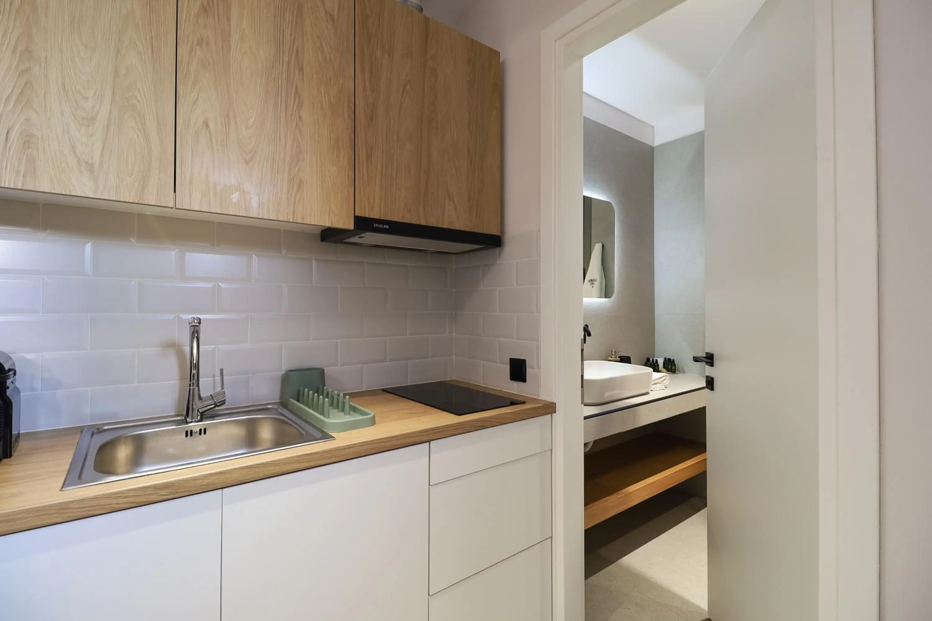 Kitchen or kitchenette in LIMNI Boutique Experience Evia