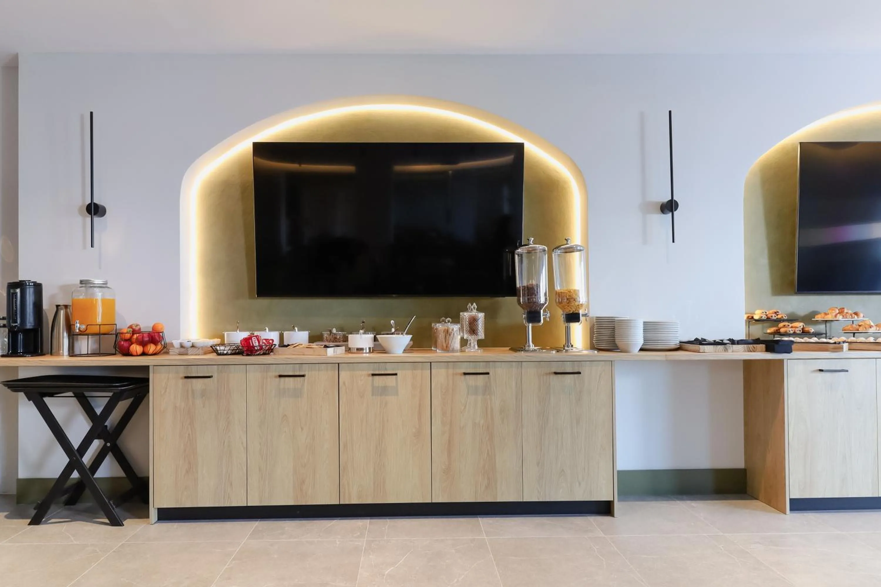 Coffee/tea facilities in LIMNI Boutique Experience Evia