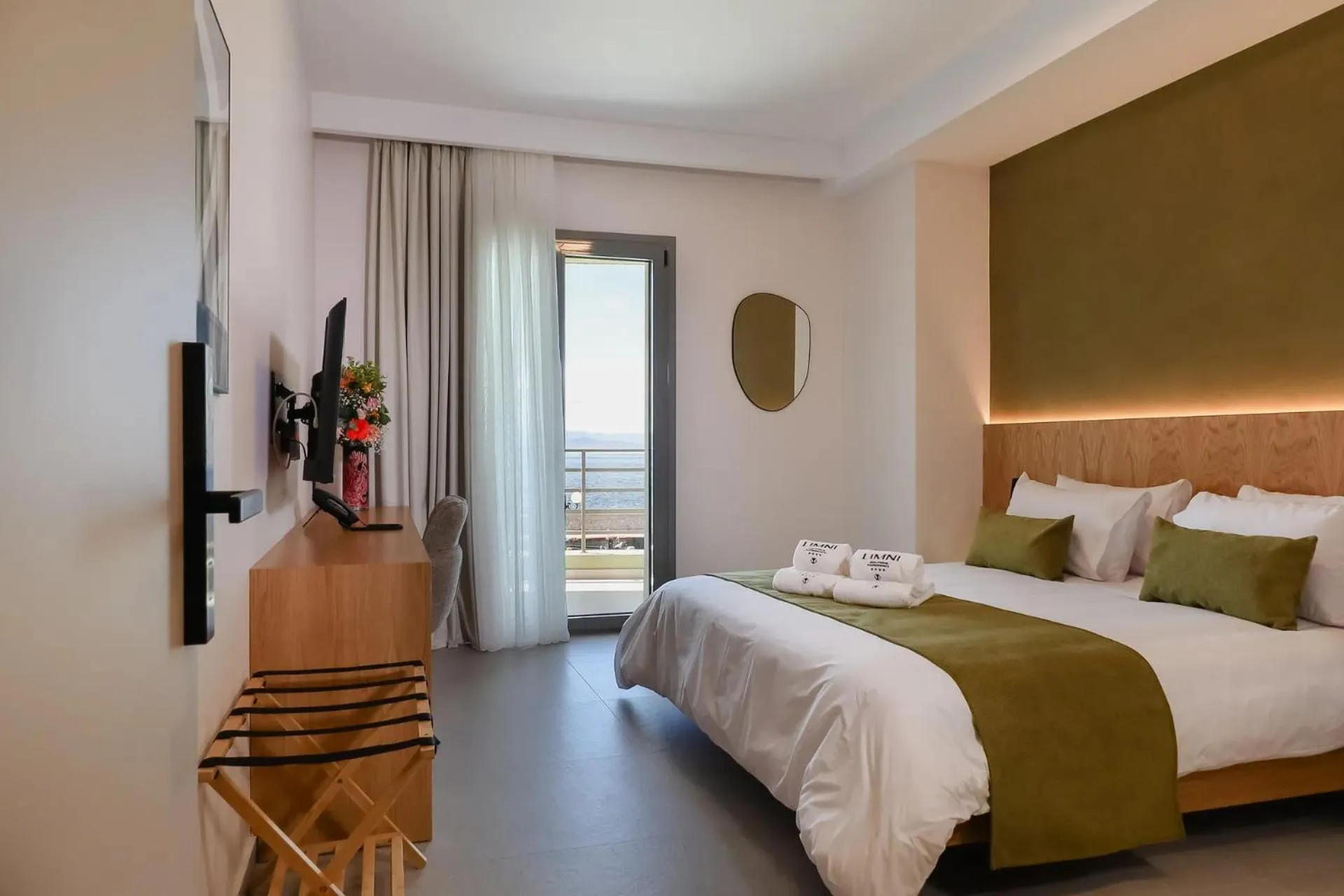 LIMNI Boutique Experience Evia