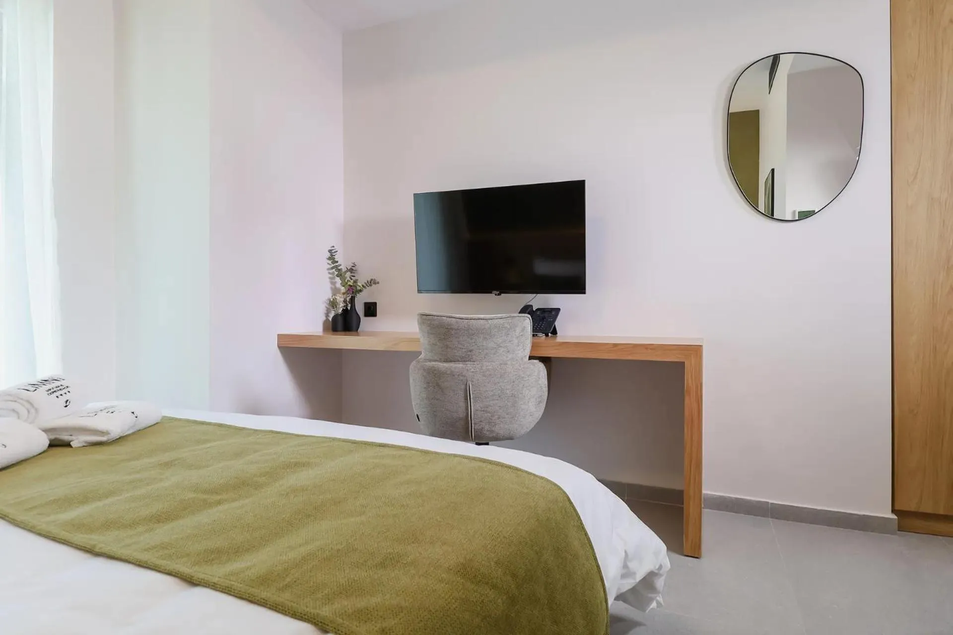 Bed in LIMNI Boutique Experience Evia