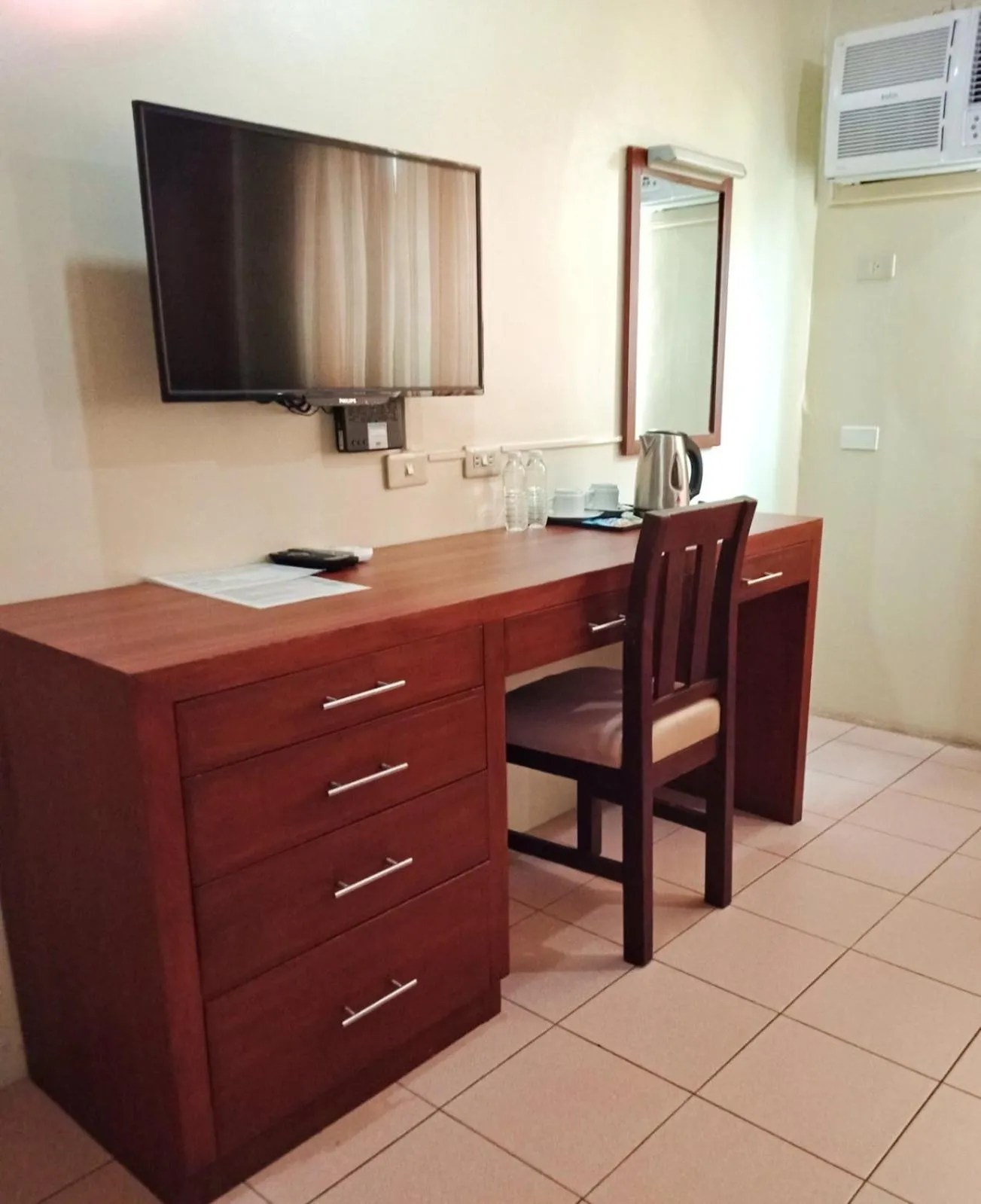 TV and multimedia in Joyce Apartelle Mandaluyong