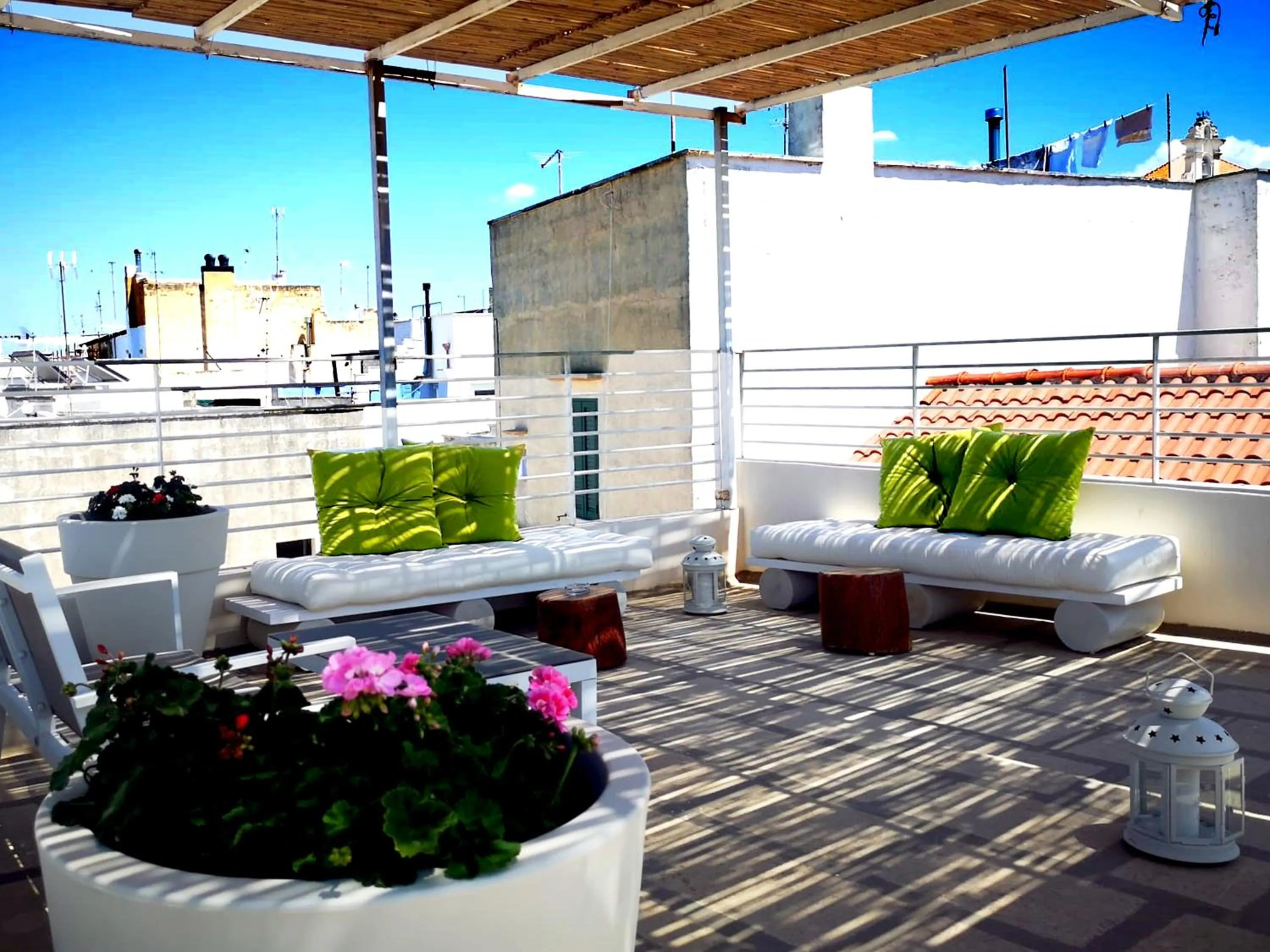 Summer in Elamar Rooms & Apartment