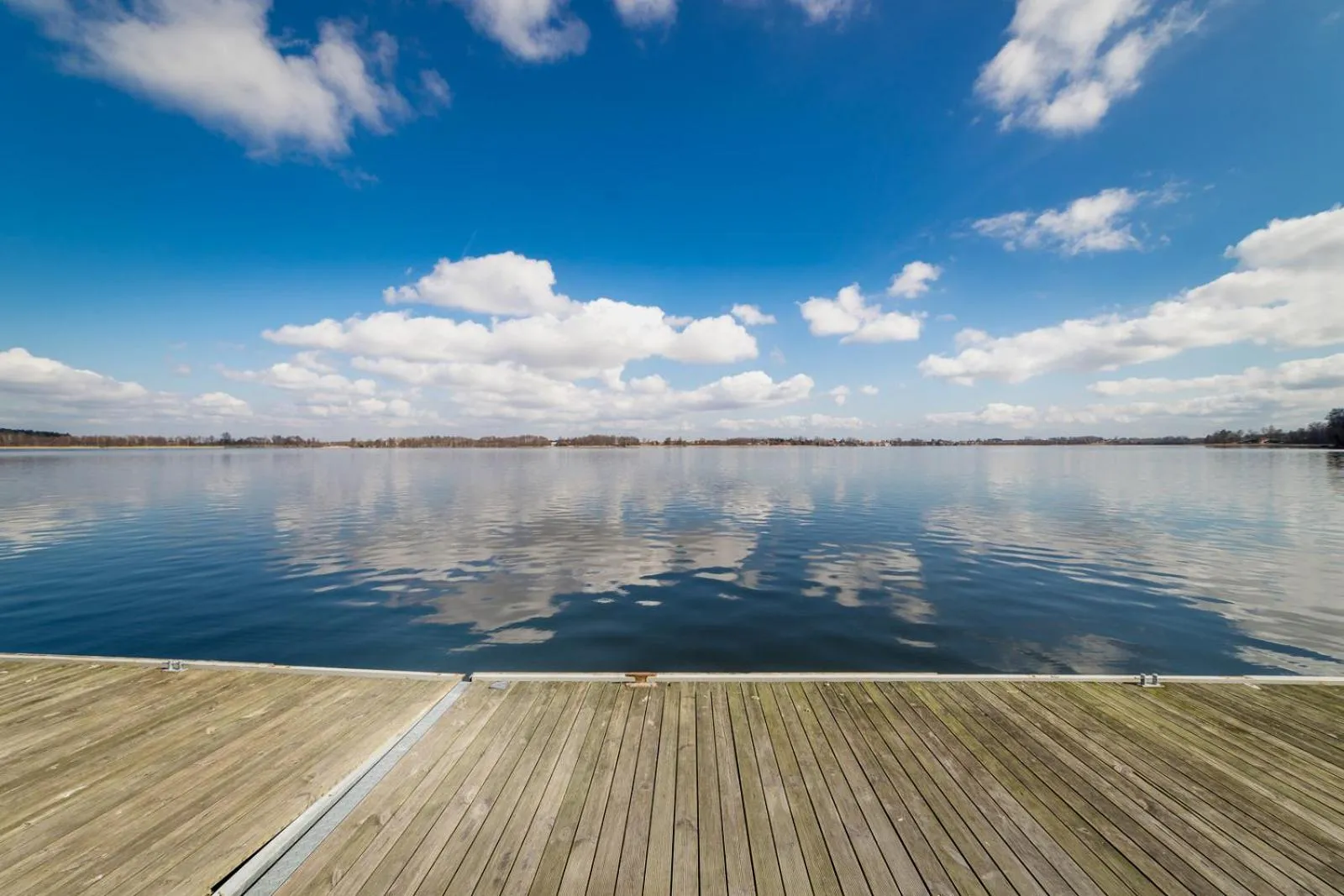 Property building in Stare Sady Chillout Rooms "Pod Jabłoniami"