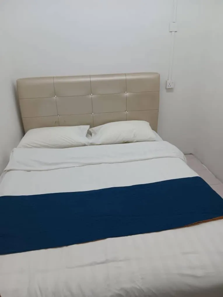 Bed in Cool view budget hotel