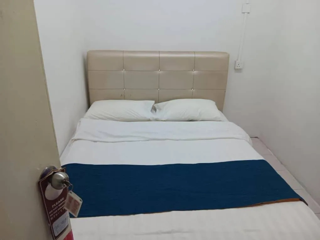 Bed in Cool view budget hotel