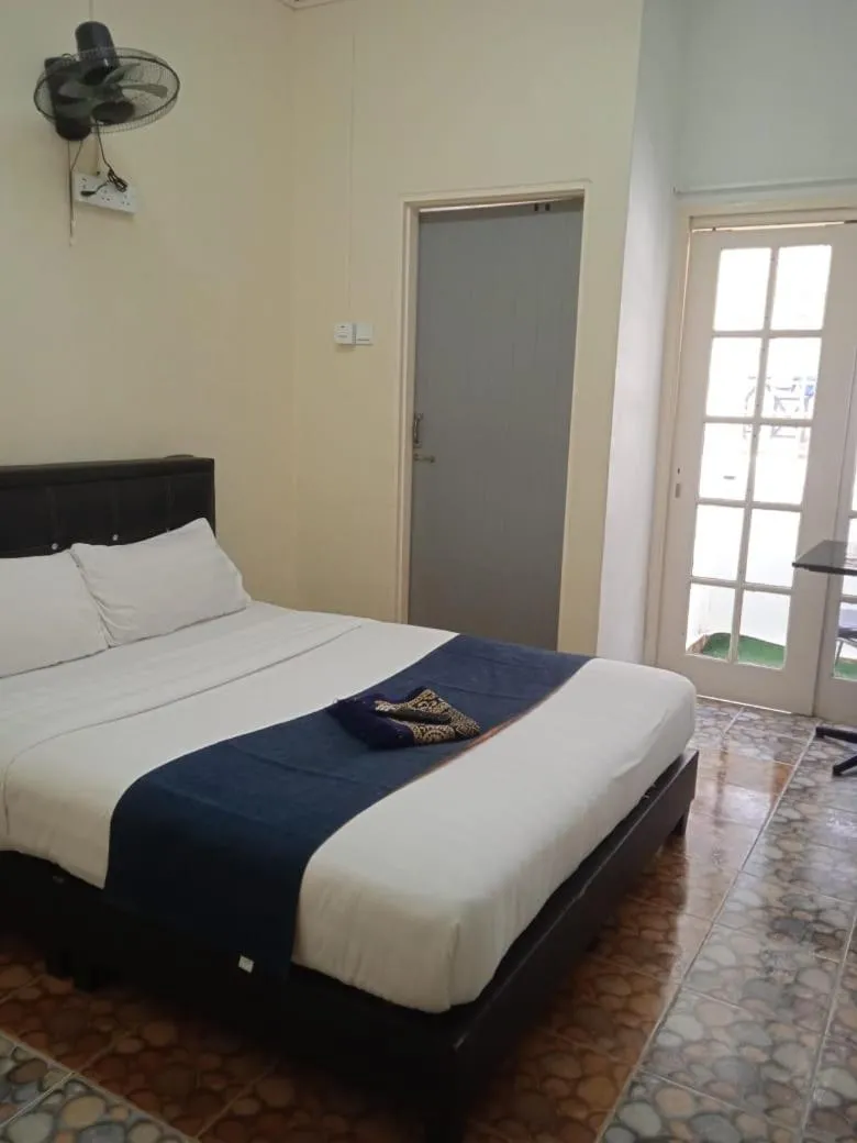 Bed in Cool view budget hotel