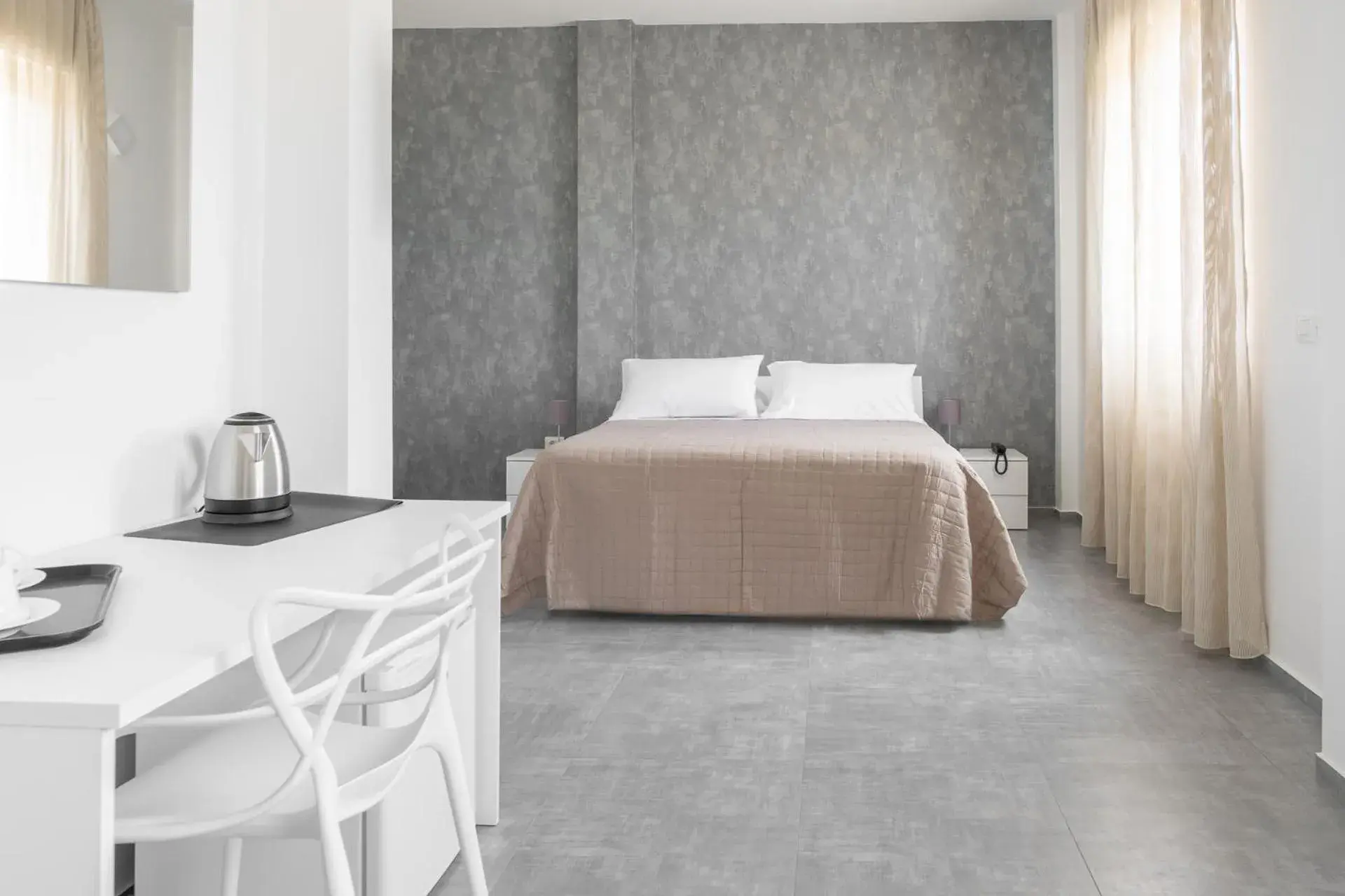 Deluxe Double Room in Hotel Bastione Deluxe Double Room in Hotel Bastione