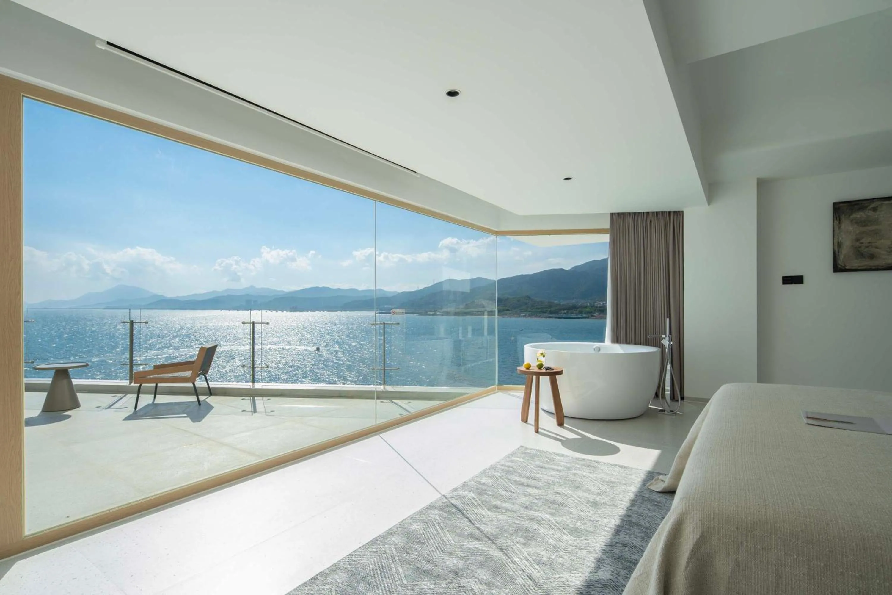 Natural landscape, Bed in Shenzhen GuanHu Secret Wild Reef Seaview Hotel