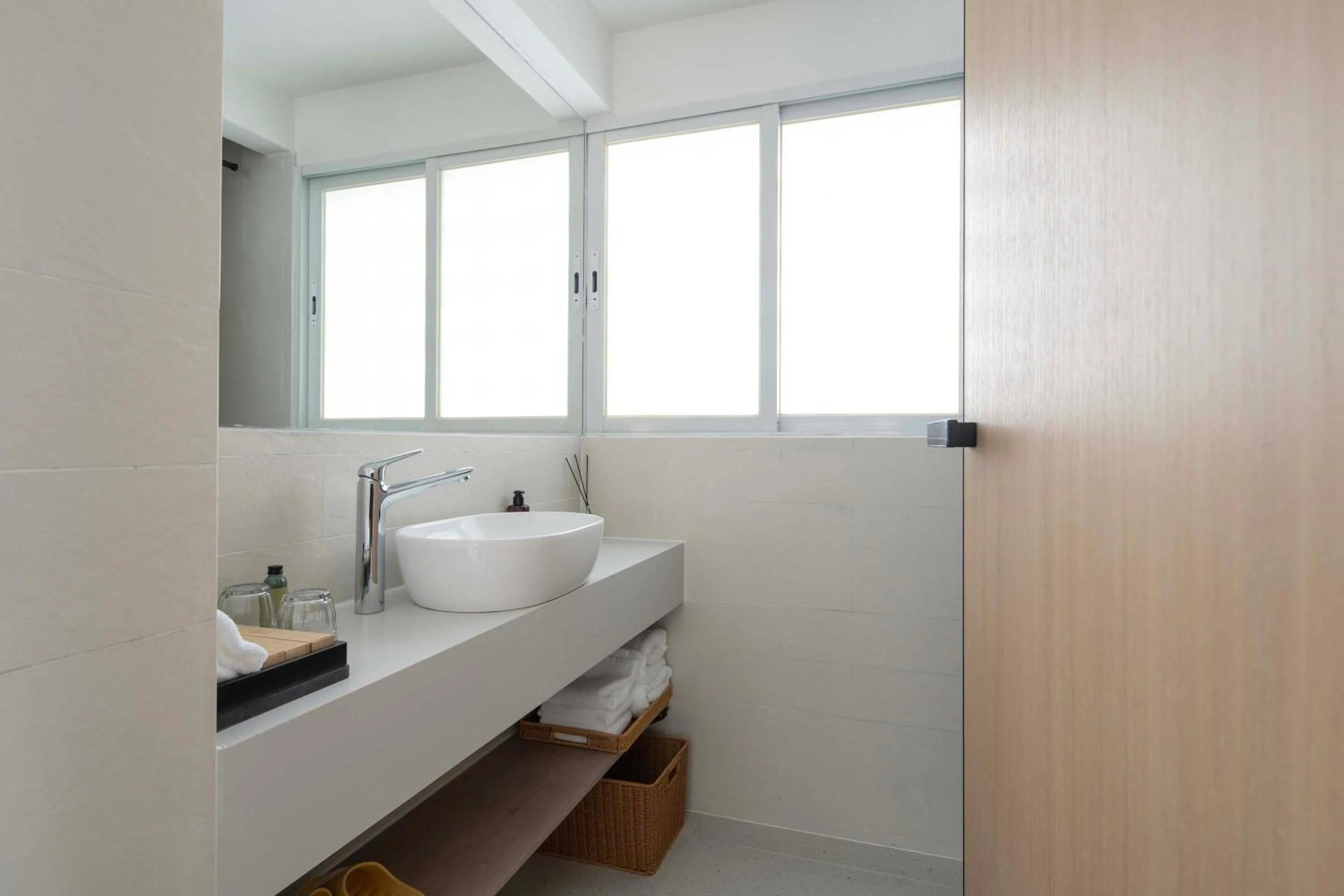Bathroom in Shenzhen GuanHu Secret Wild Reef Seaview Hotel