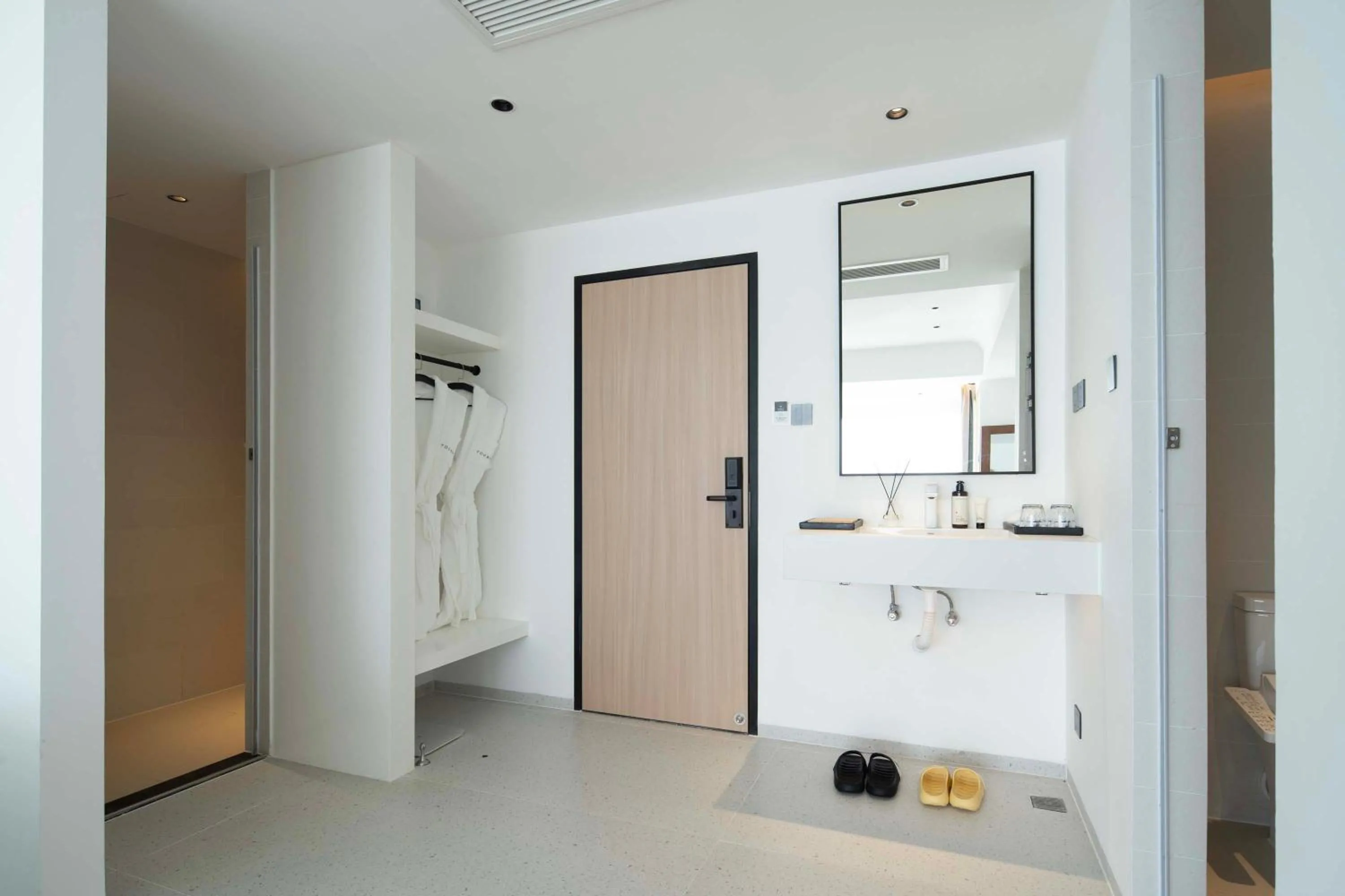 Bathroom in Shenzhen GuanHu Secret Wild Reef Seaview Hotel