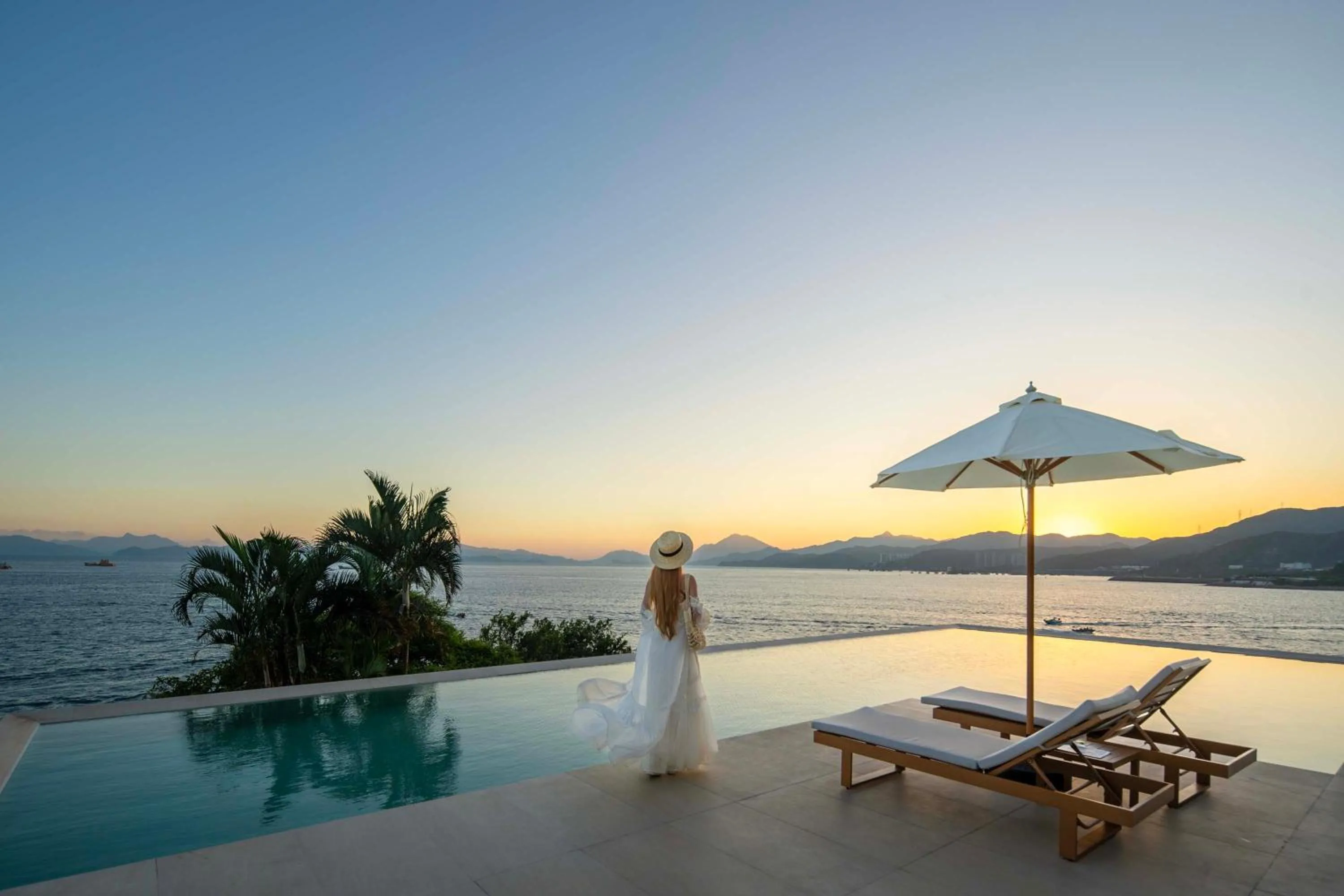 Swimming pool in Shenzhen GuanHu Secret Wild Reef Seaview Hotel