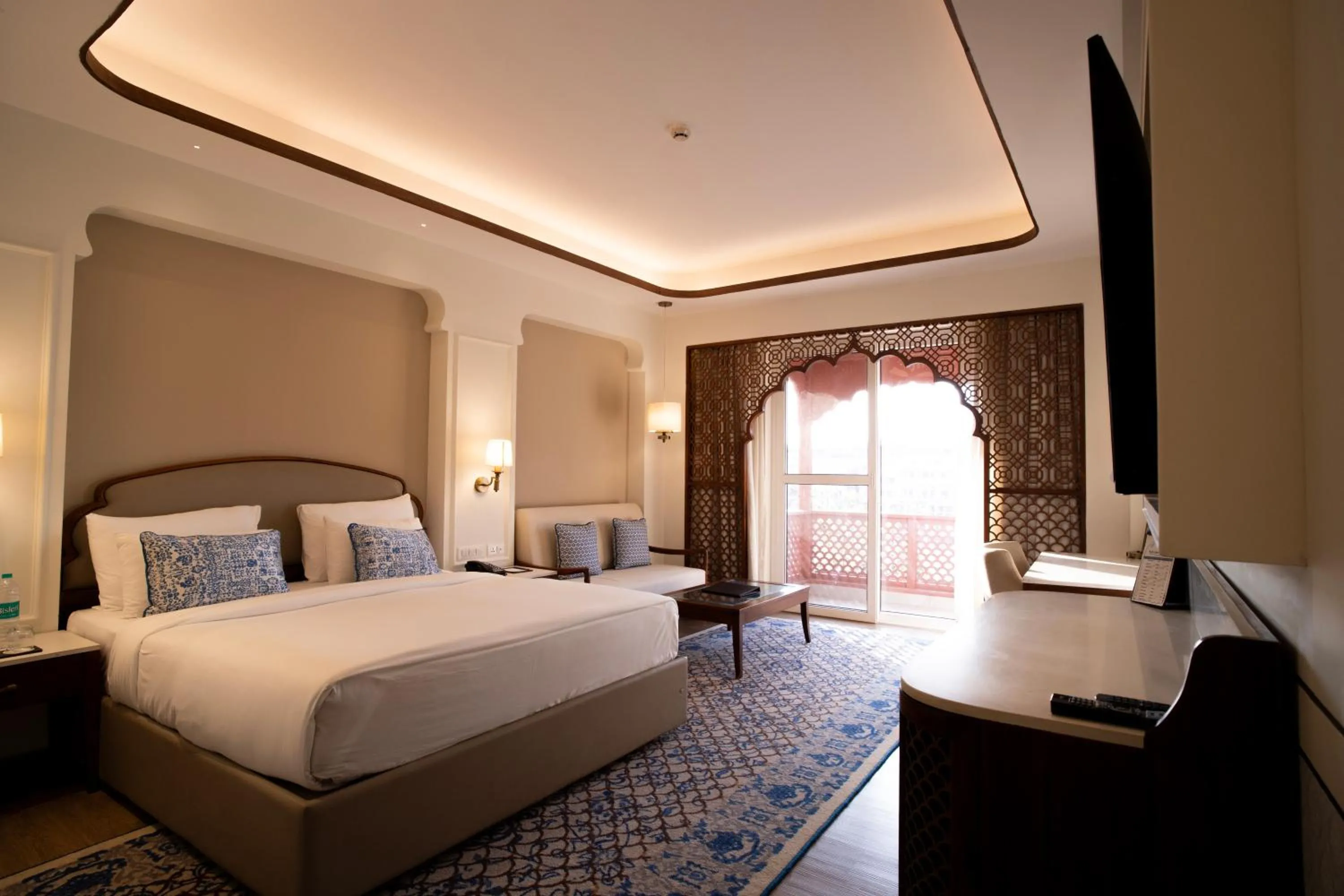 Jalrupa King Room with Balcony (Ganges Facing)  in Bhagirathi By Atishay