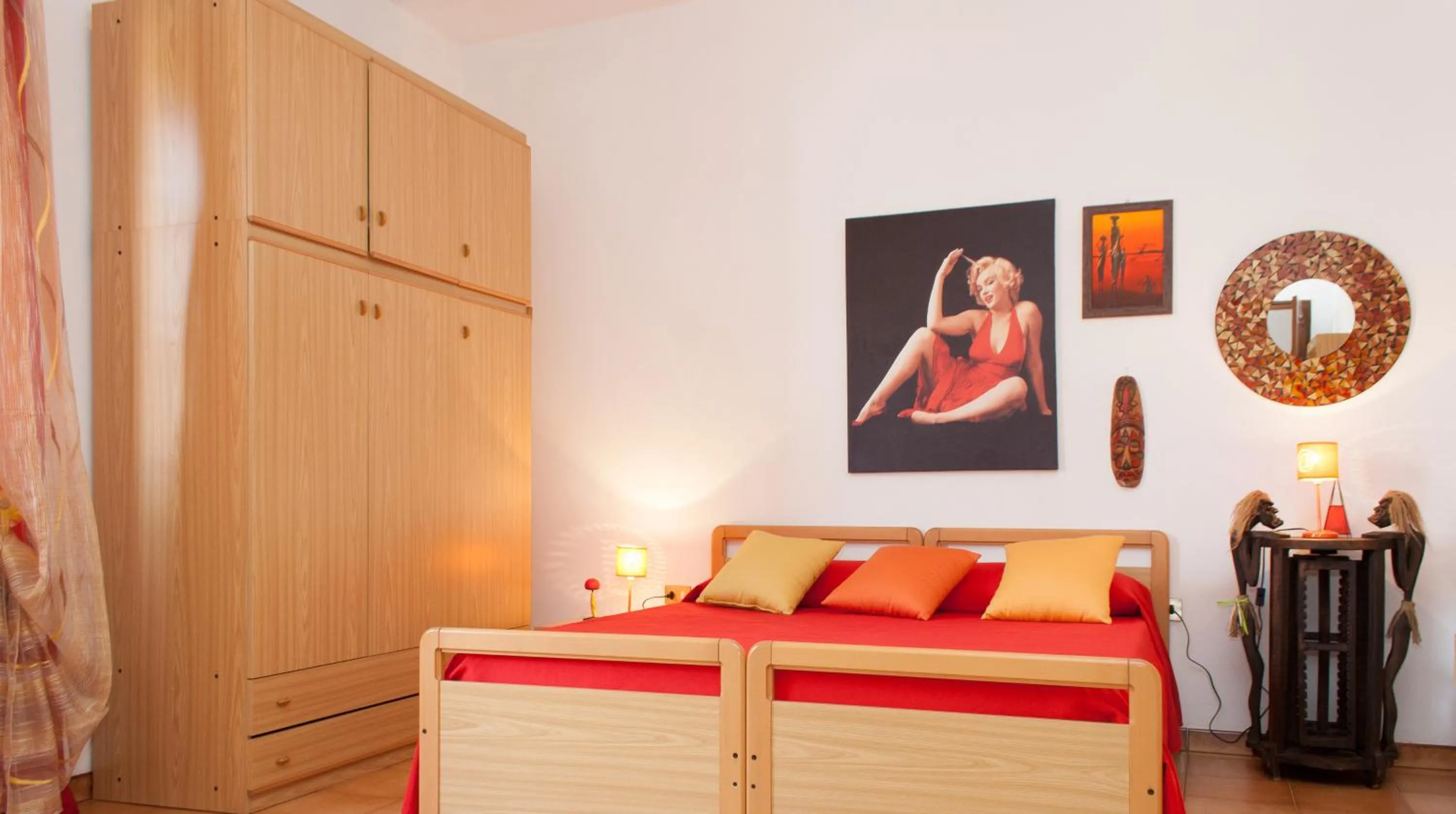 Bed in Is Cogas