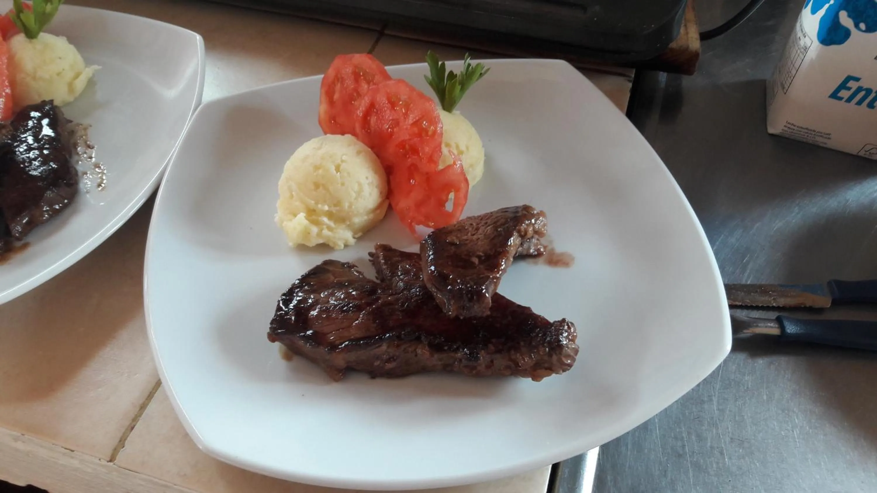 Restaurant/places to eat in La Casa de Reyes Posada