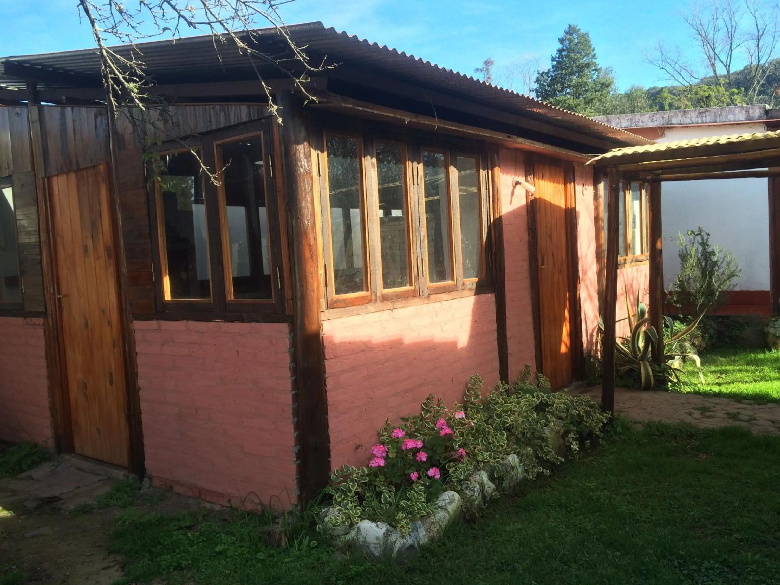 Property building in La Casa de Reyes Posada