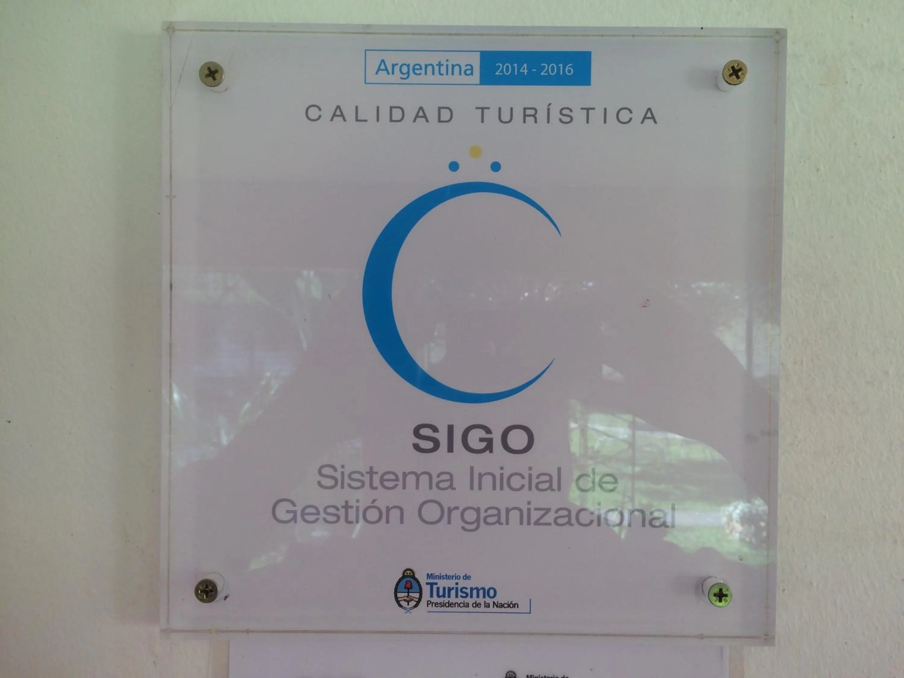 Property logo or sign in La Casa de Reyes Posada