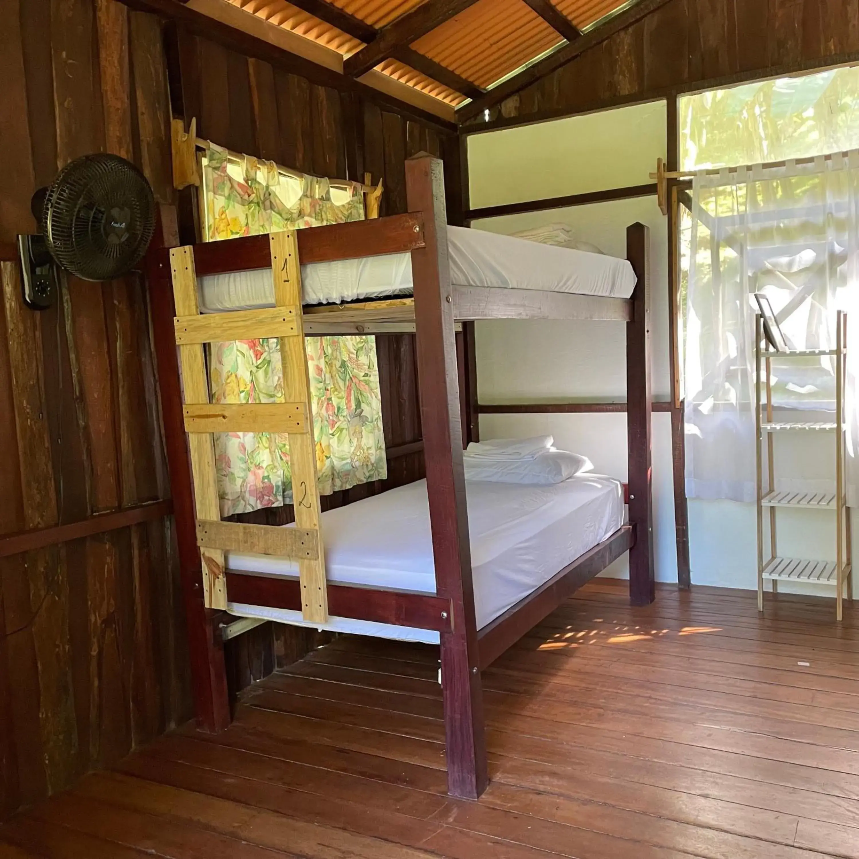 4-Bed Mixed Dormitory Room in Sukia Hostel 4-Bed Mixed Dormitory Room in Sukia Hostel
