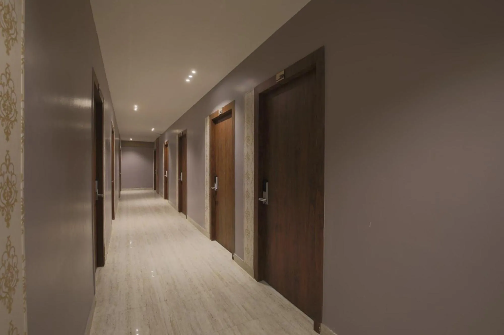 Hotel Hi City Inn Near ISBT