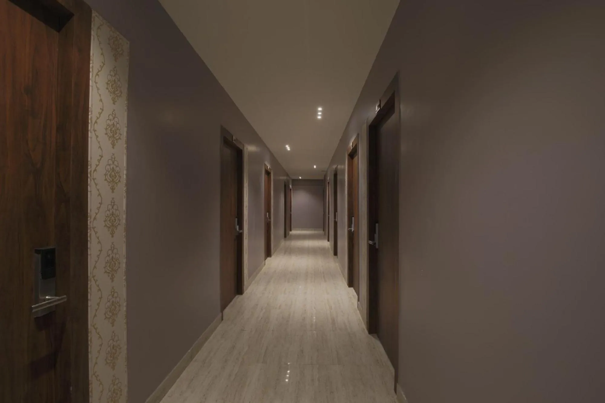 Hotel Hi City Inn Near ISBT