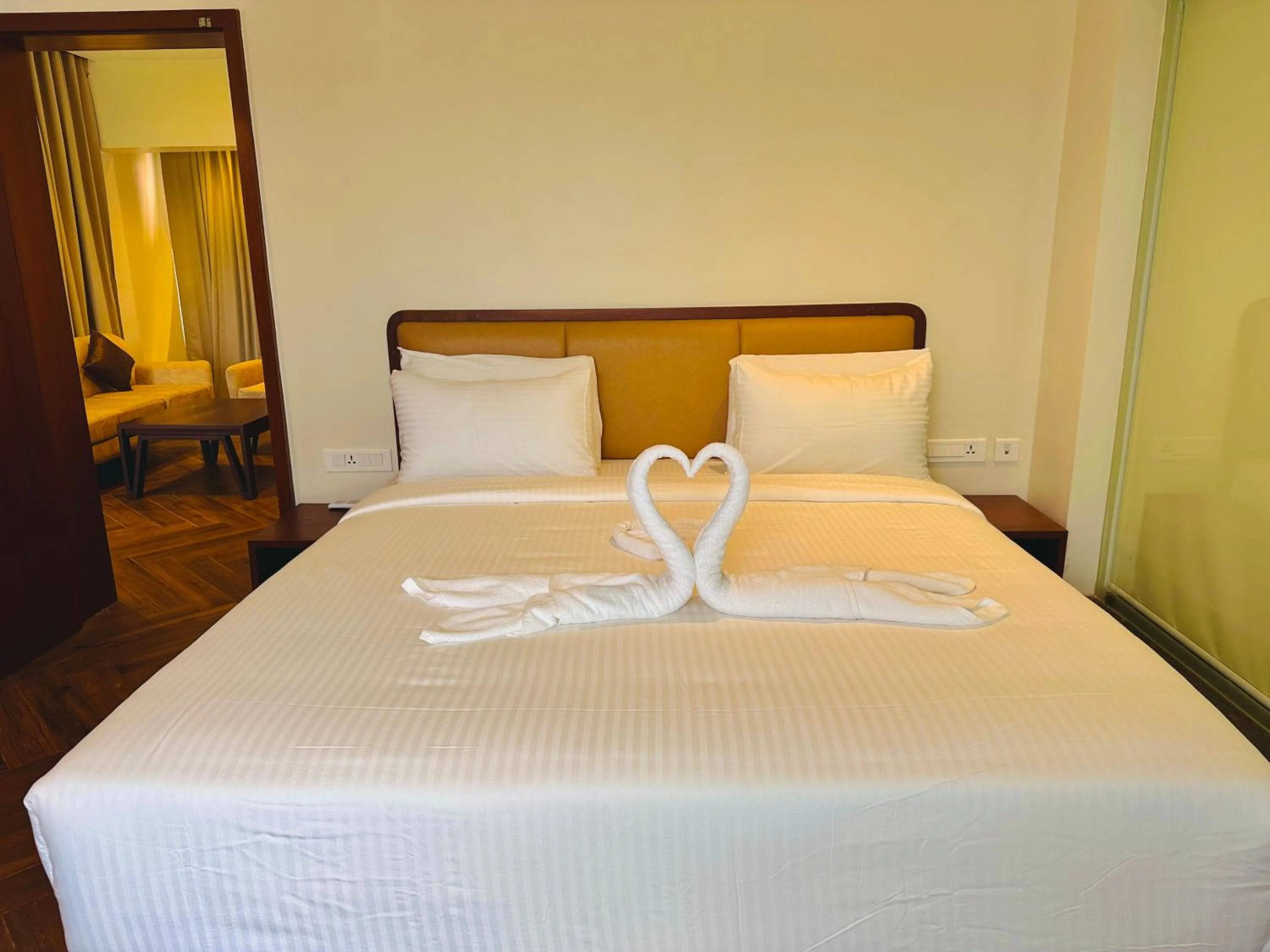 Bed in Talenresort Vythiri Villas