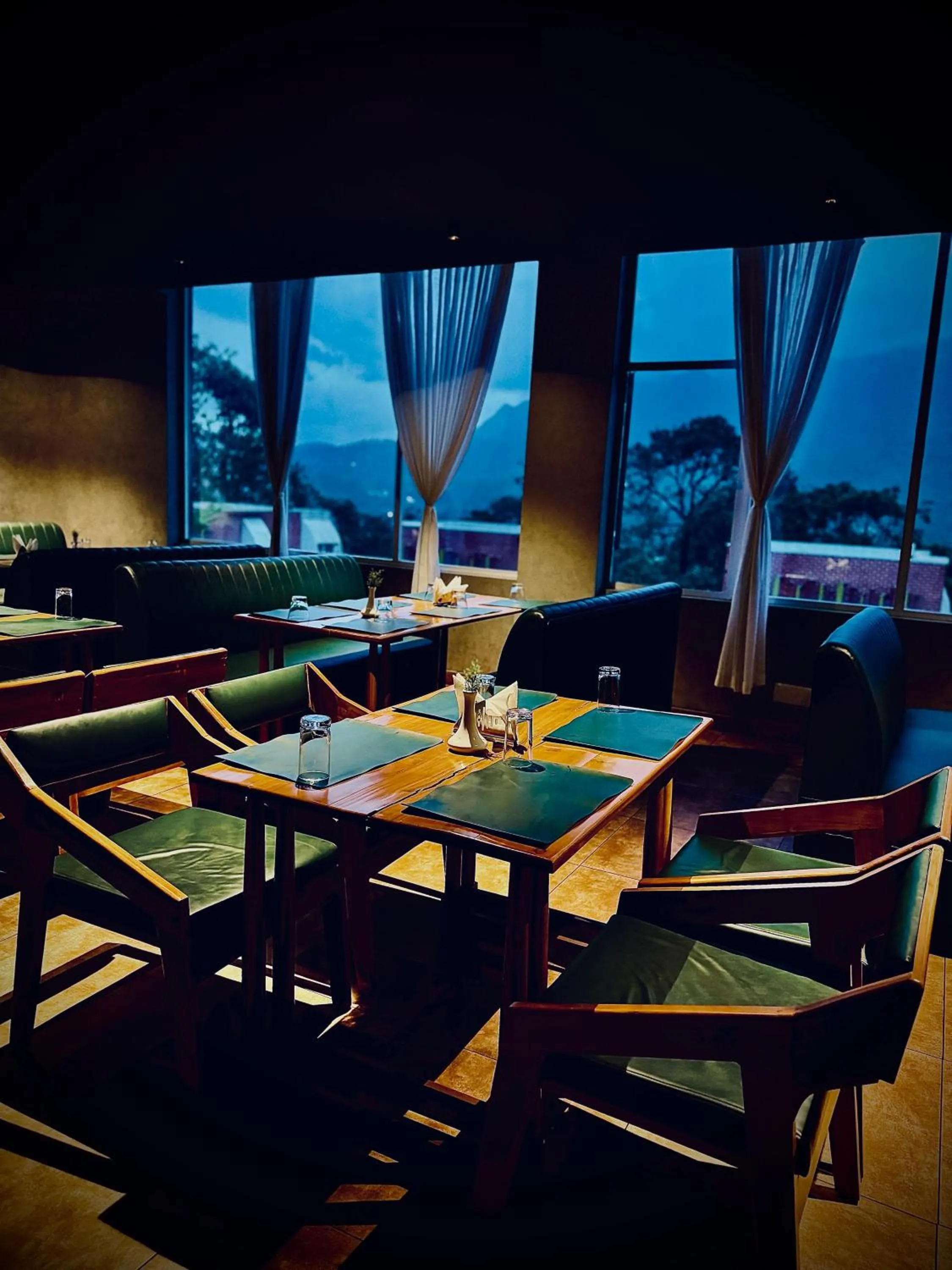 Restaurant/places to eat in Talenresort Vythiri Villas