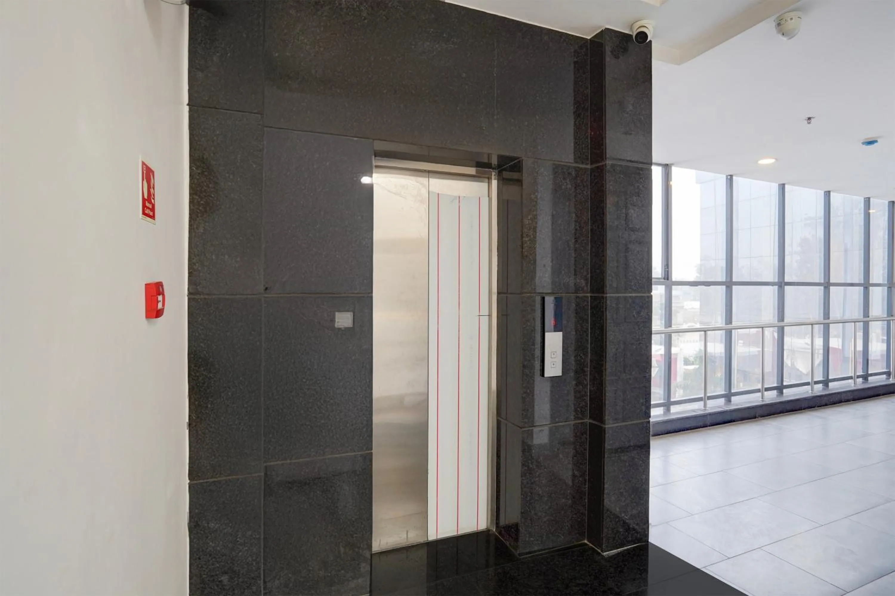 Super Townhouse Deva Road Lucknow