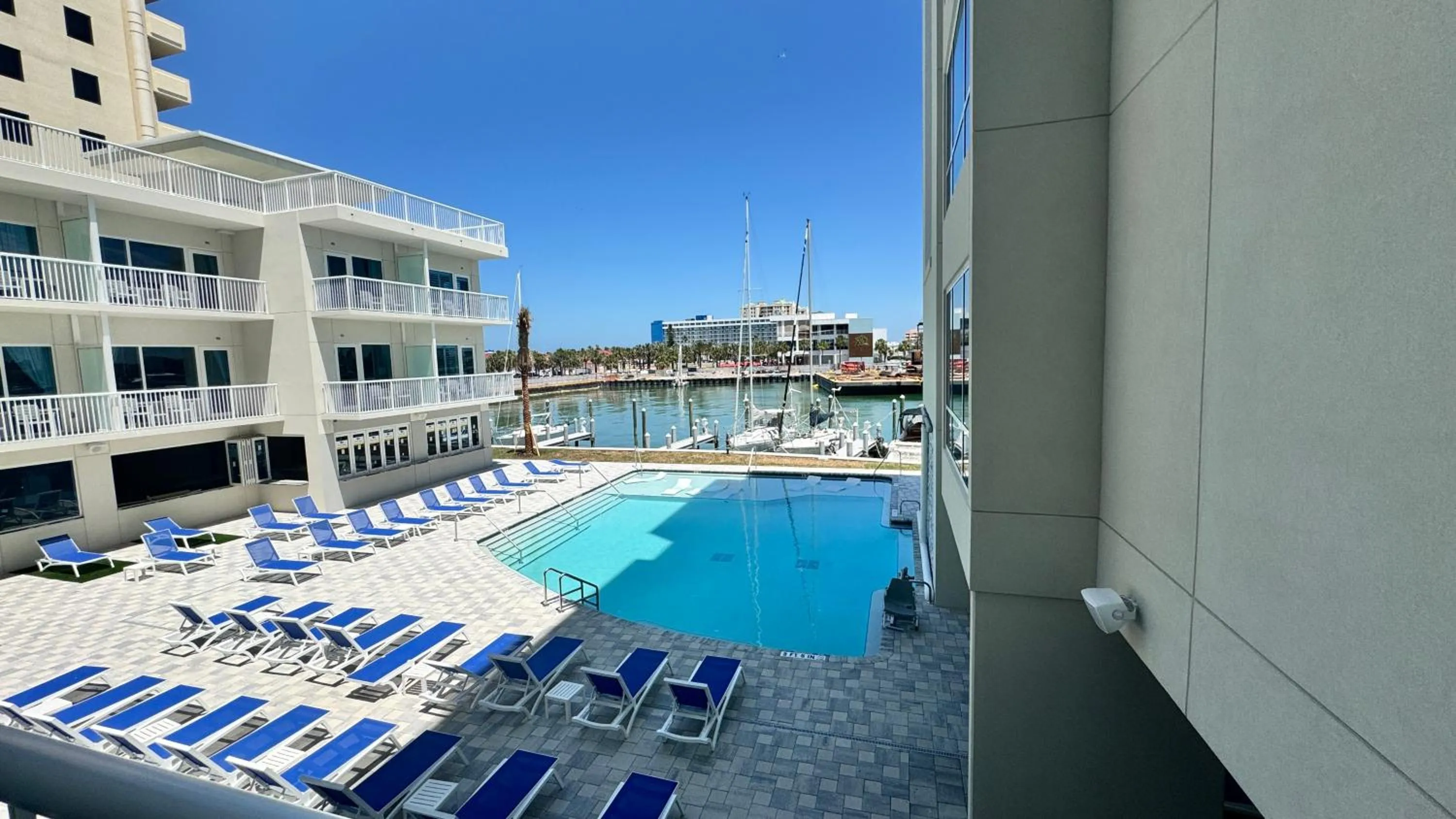 Pool view in ChartHouse Clearwater Beach Marina Hotel