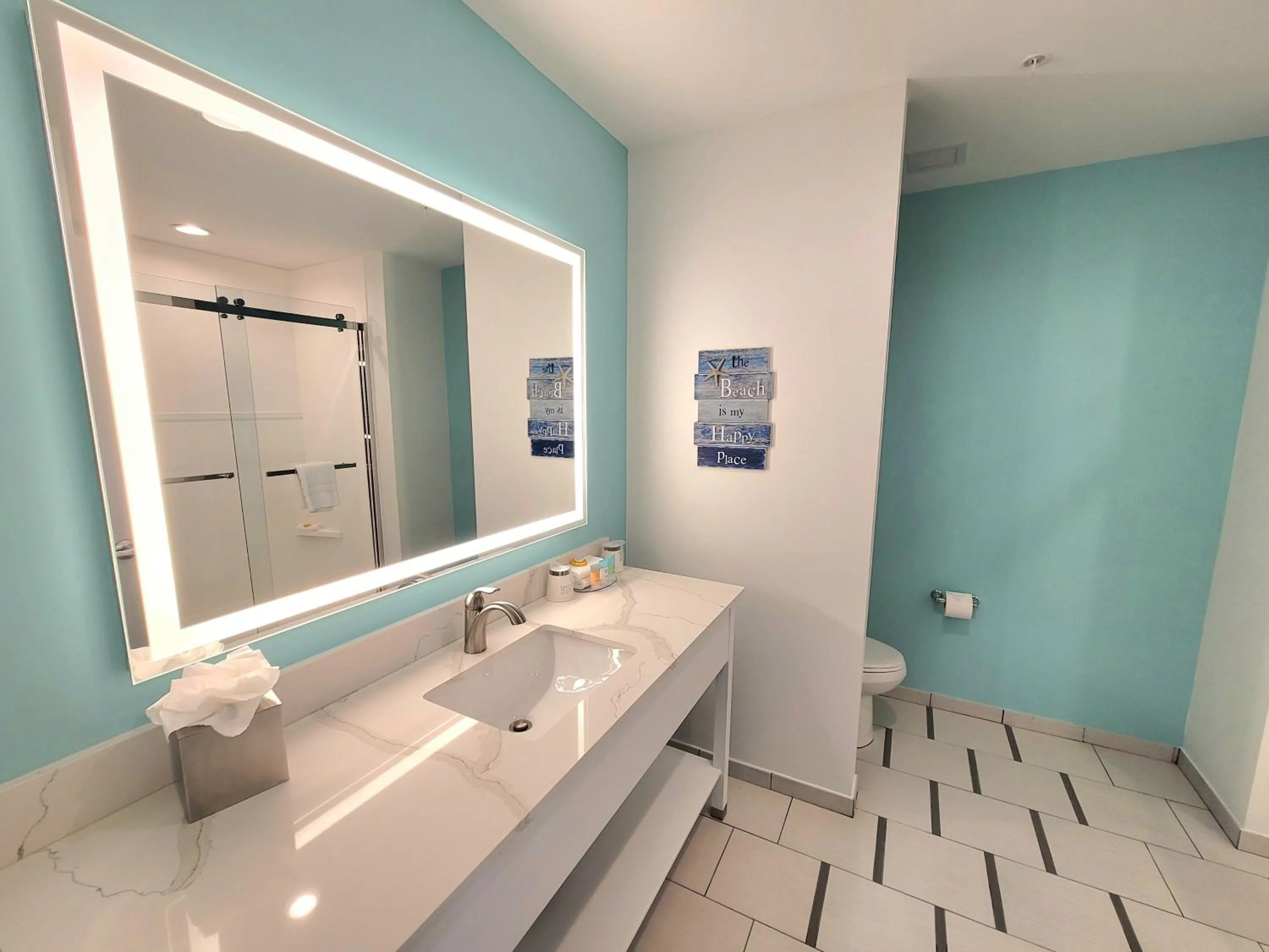 Bathroom in ChartHouse Clearwater Beach Marina Hotel