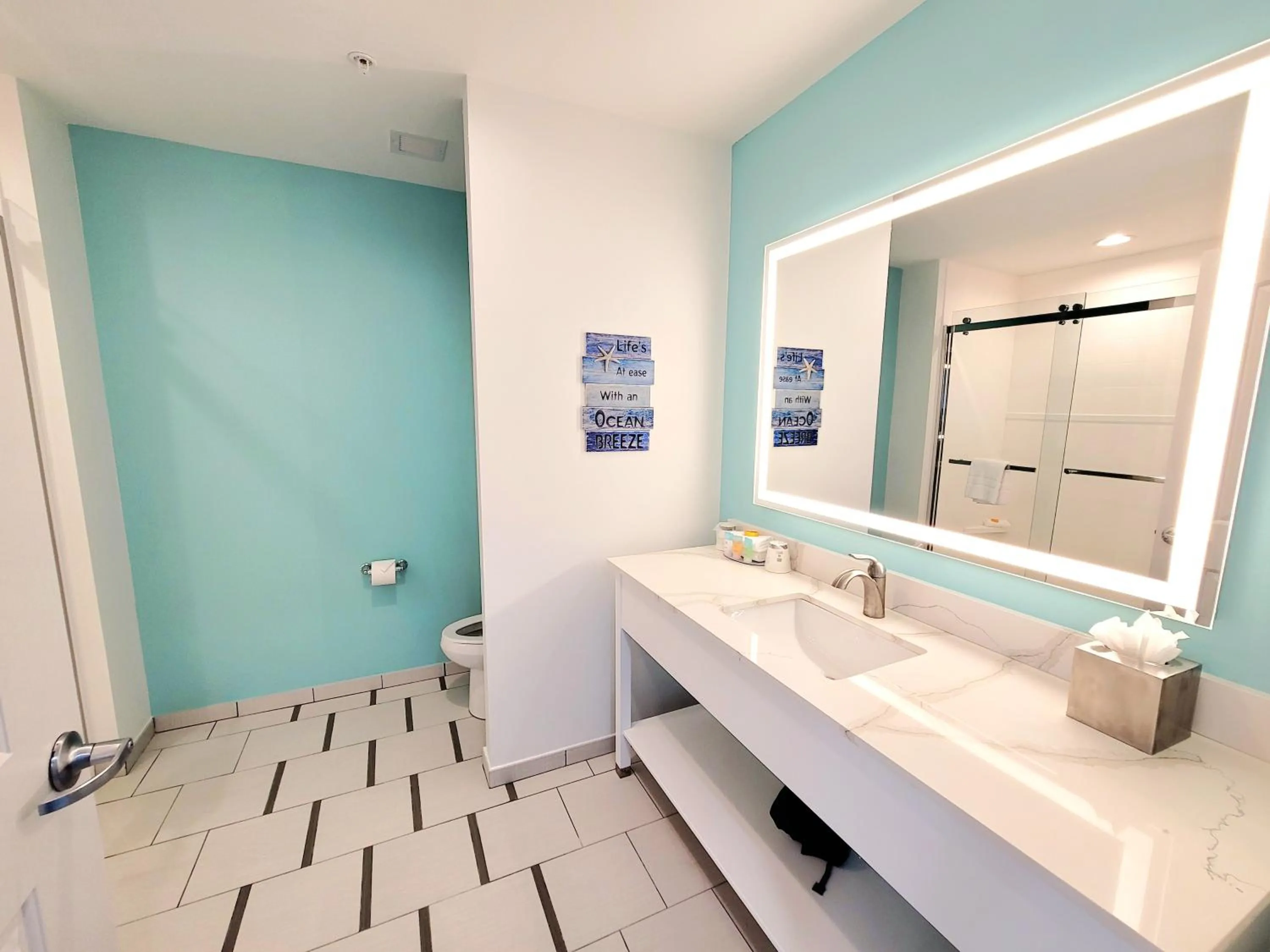 Bathroom in ChartHouse Clearwater Beach Marina Hotel