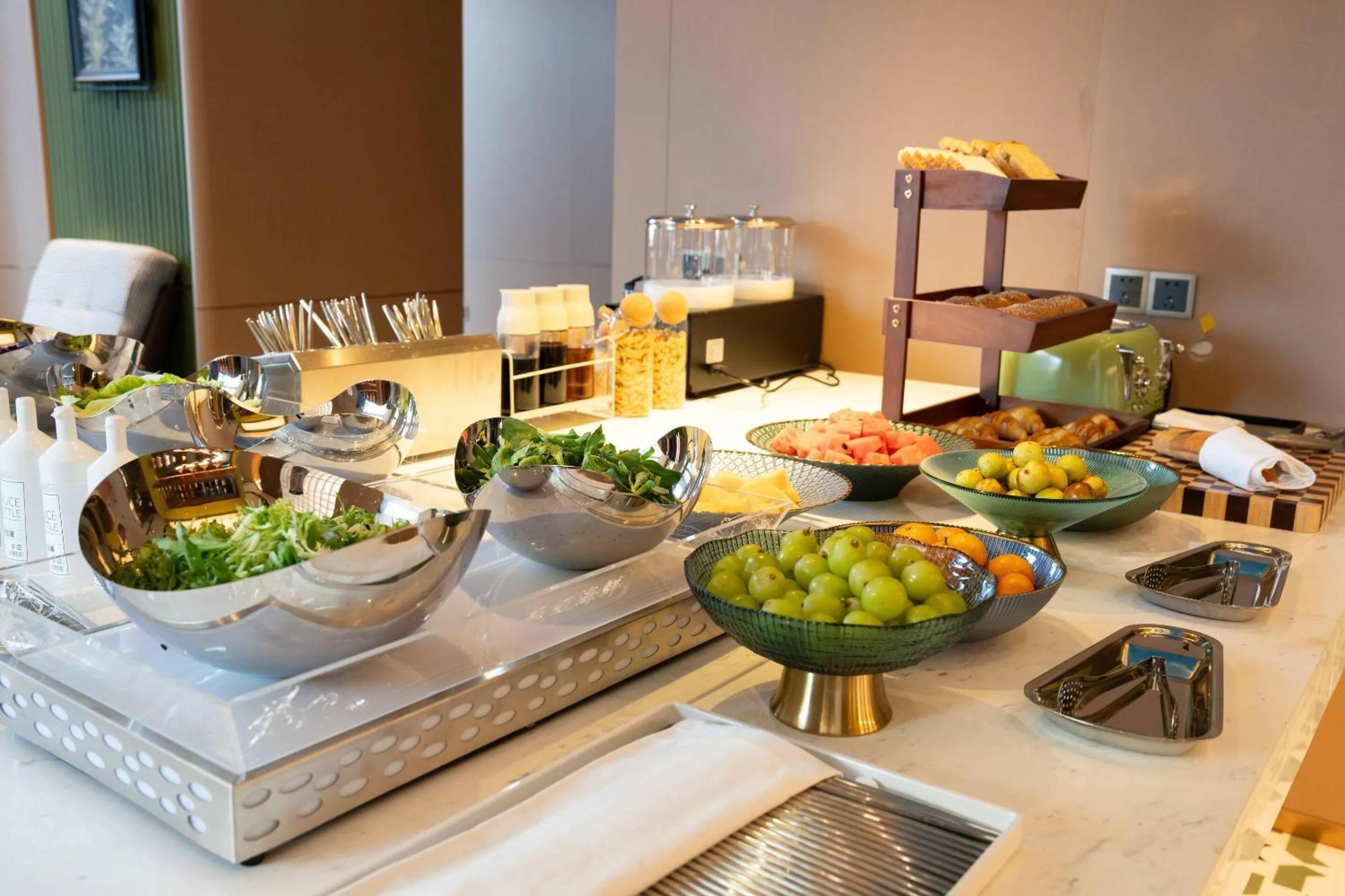 Breakfast in Quality Hotel Wuyi