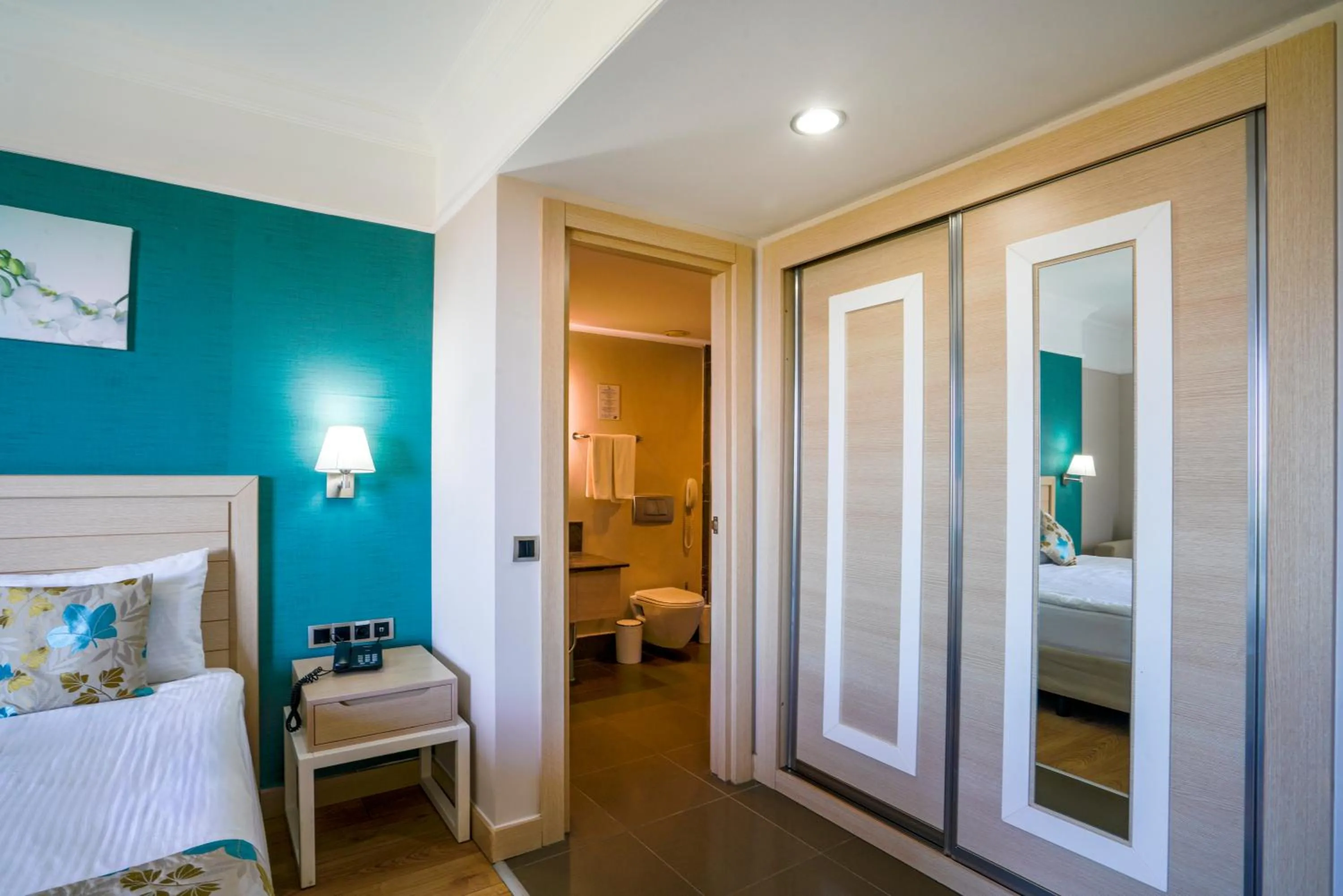 Bed in Linda Sunny Beach Hotel & Spa-Ultra All Inclusive