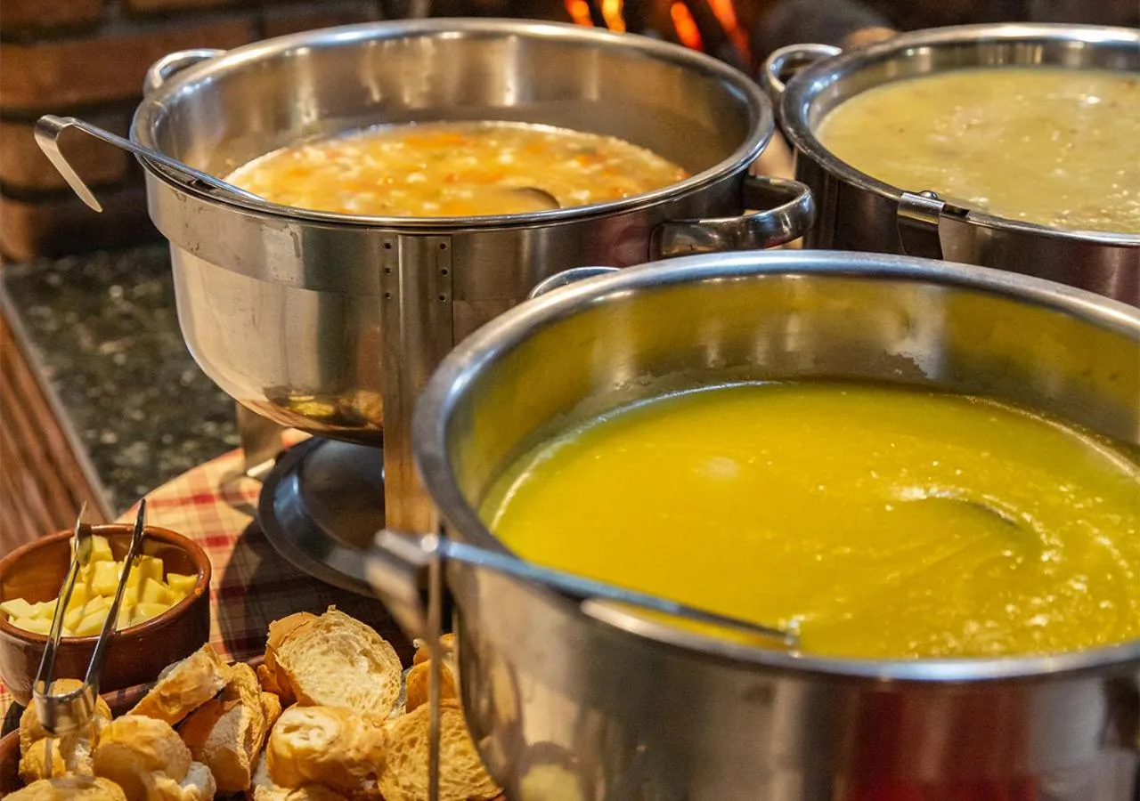 Restaurant/places to eat in Vale Encantado - Eco Park & Hotel