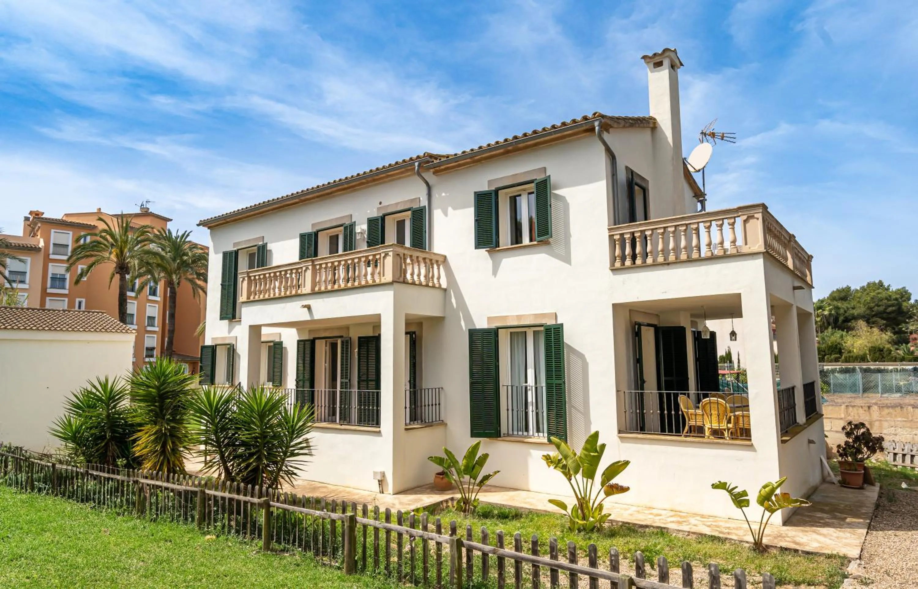 Houm Villa Samil