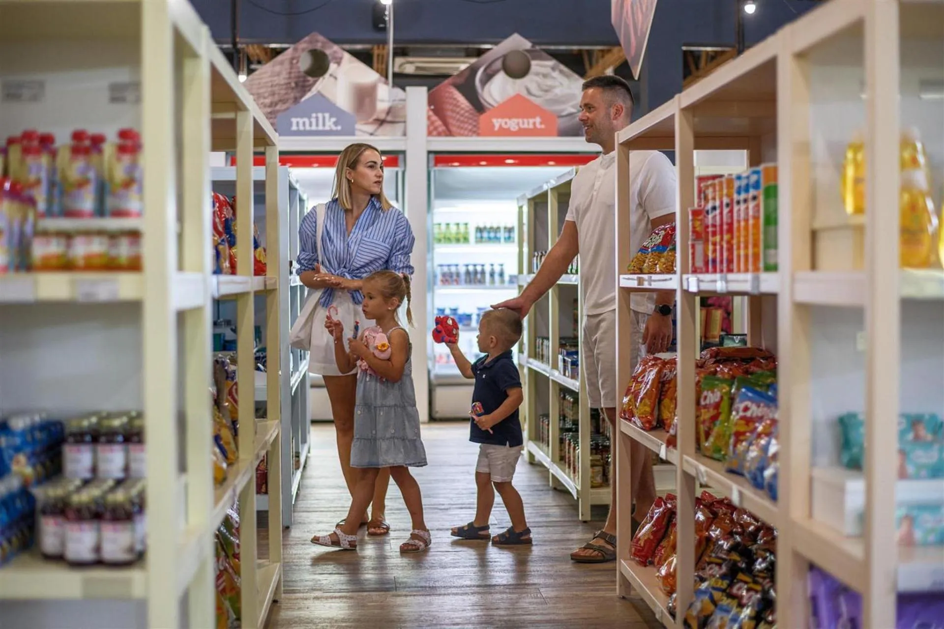 On-site shops in Amadria Exclusive Beach Villa