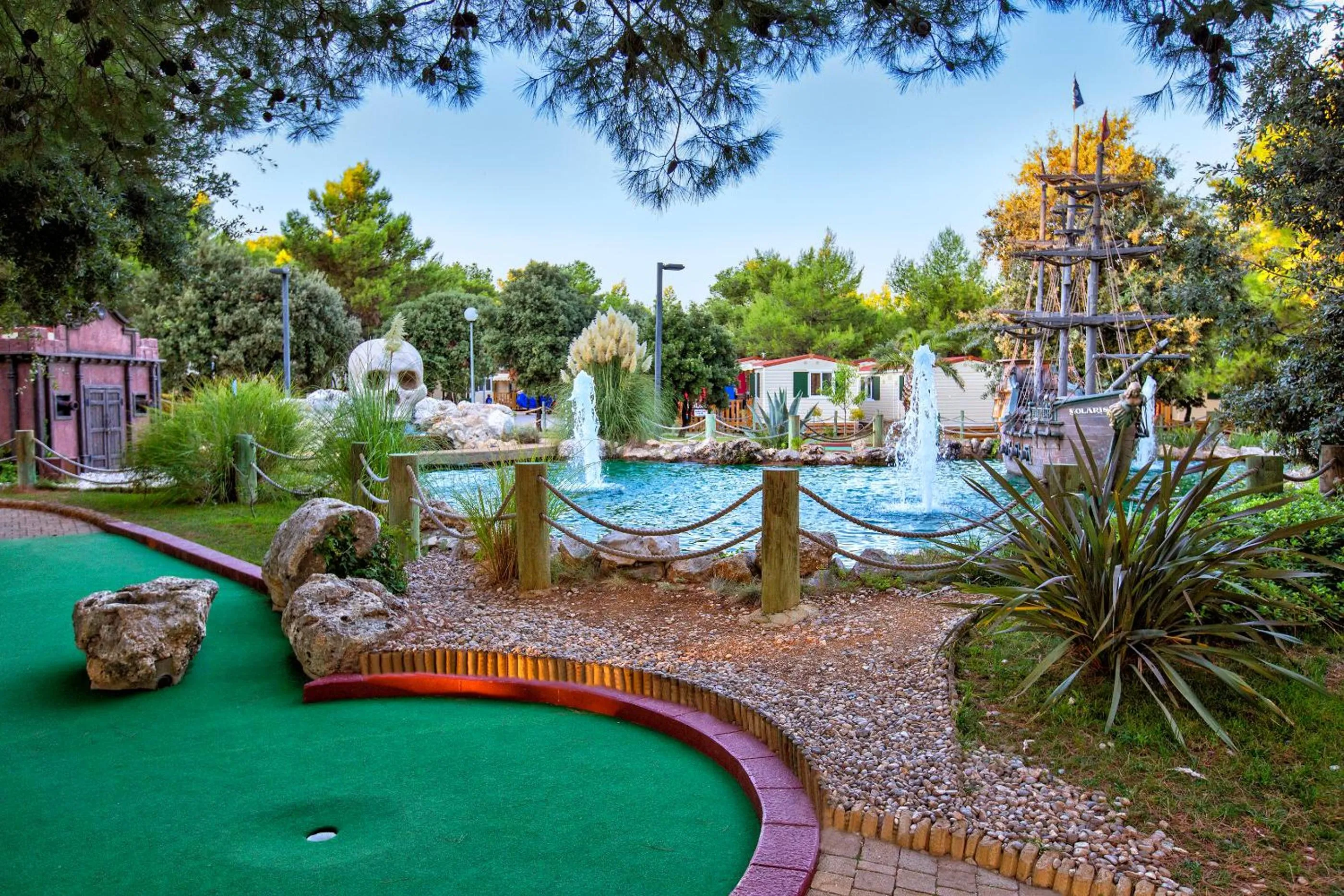Minigolf in Amadria Exclusive Beach Villa