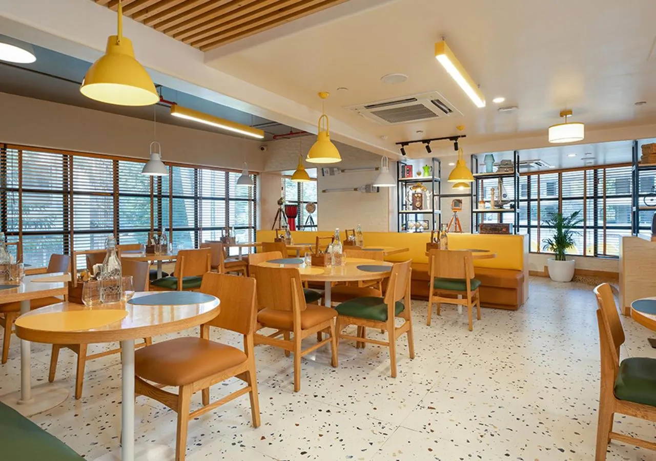 Restaurant/places to eat in Bloom Hub l WEH Andheri