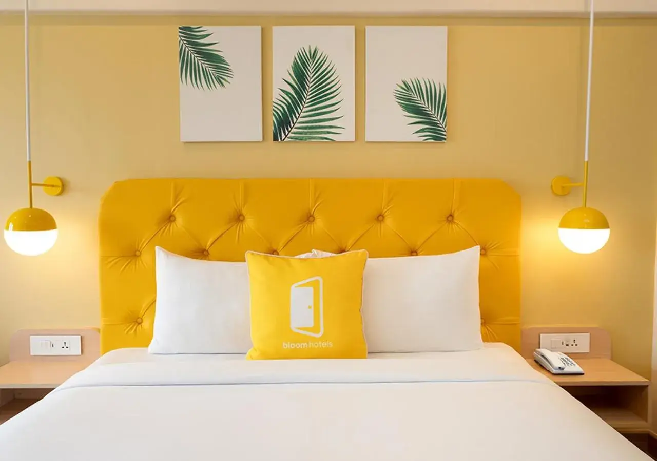 King Suite - single occupancy in Bloom Hub l WEH Andheri King Suite - single occupancy in Bloom Hub l WEH Andheri