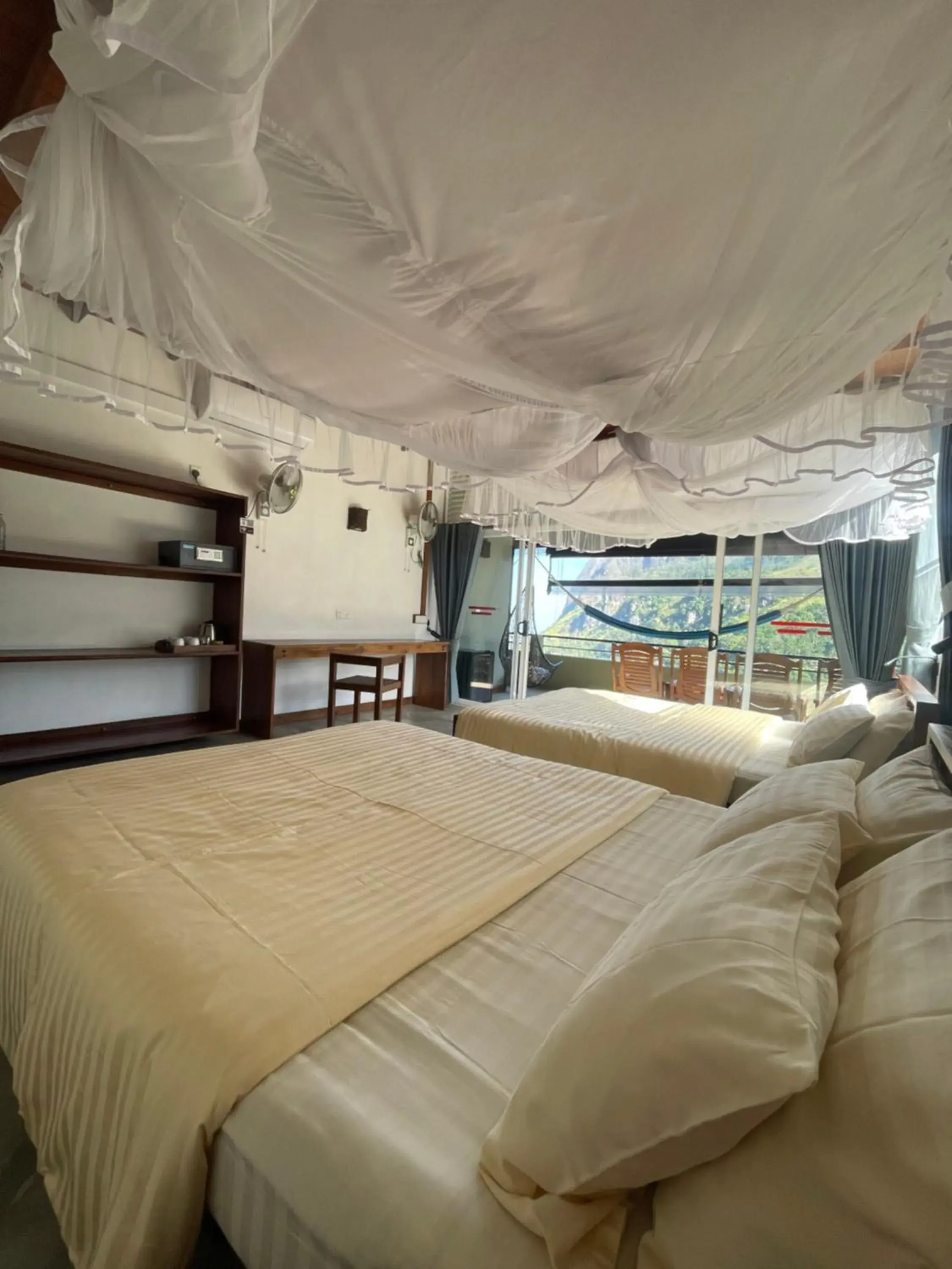 Deluxe Family Room in Zion View Ella Green Retreat Deluxe Family Room in Zion View Ella Green Retreat