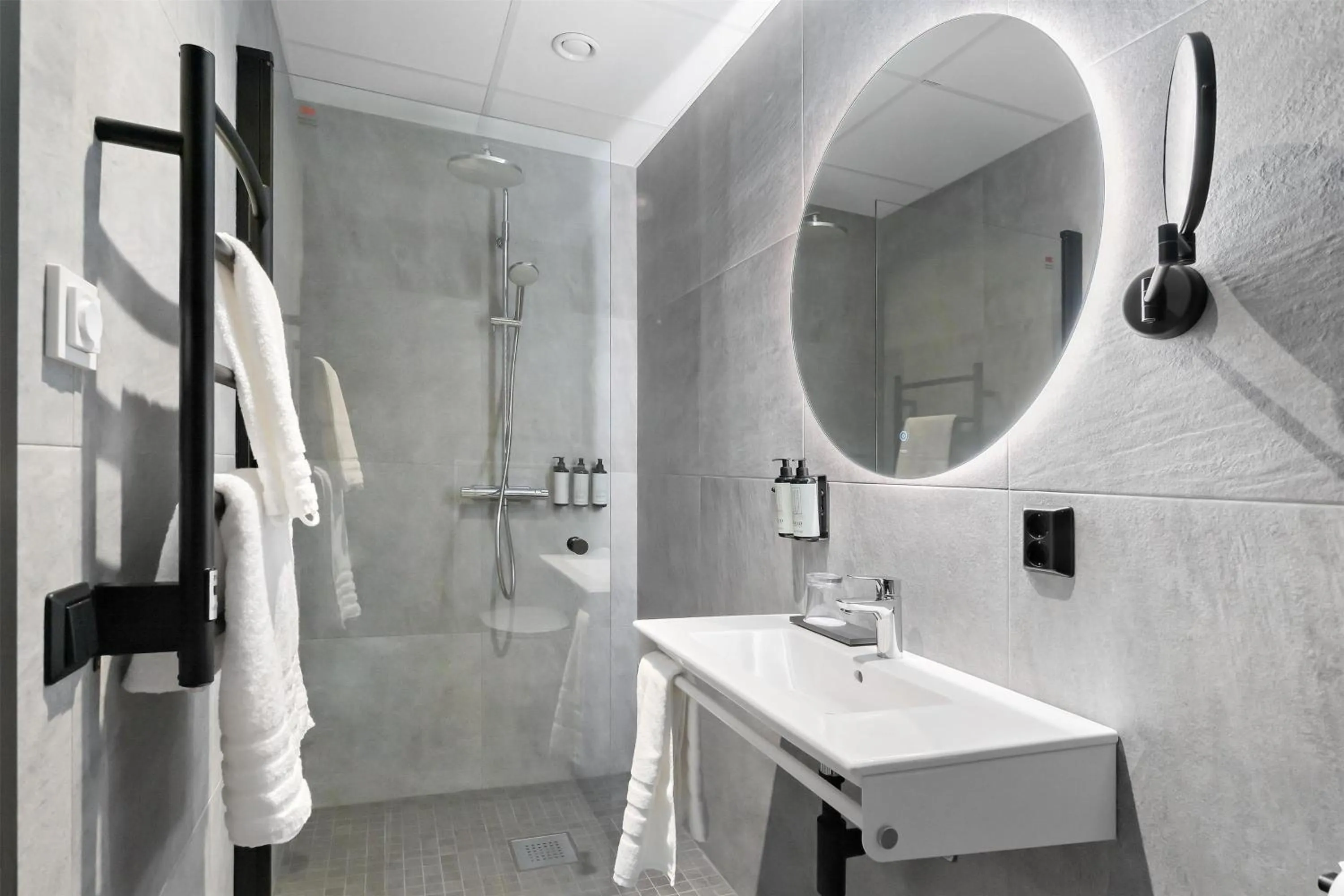 Bathroom in Hotel Riverside Avesta, BW Signature Collection