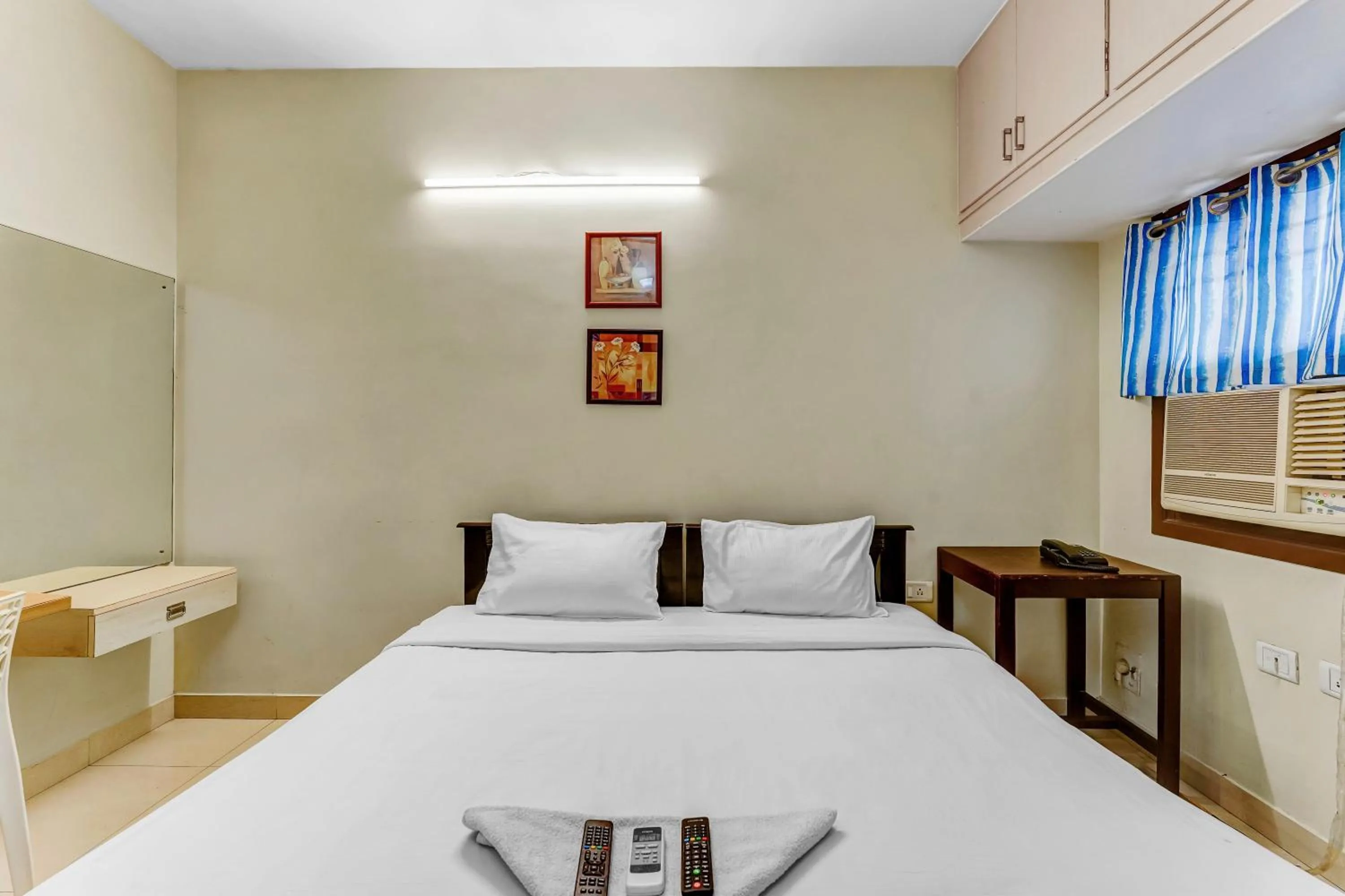 King's Court by Blessings Hospitality