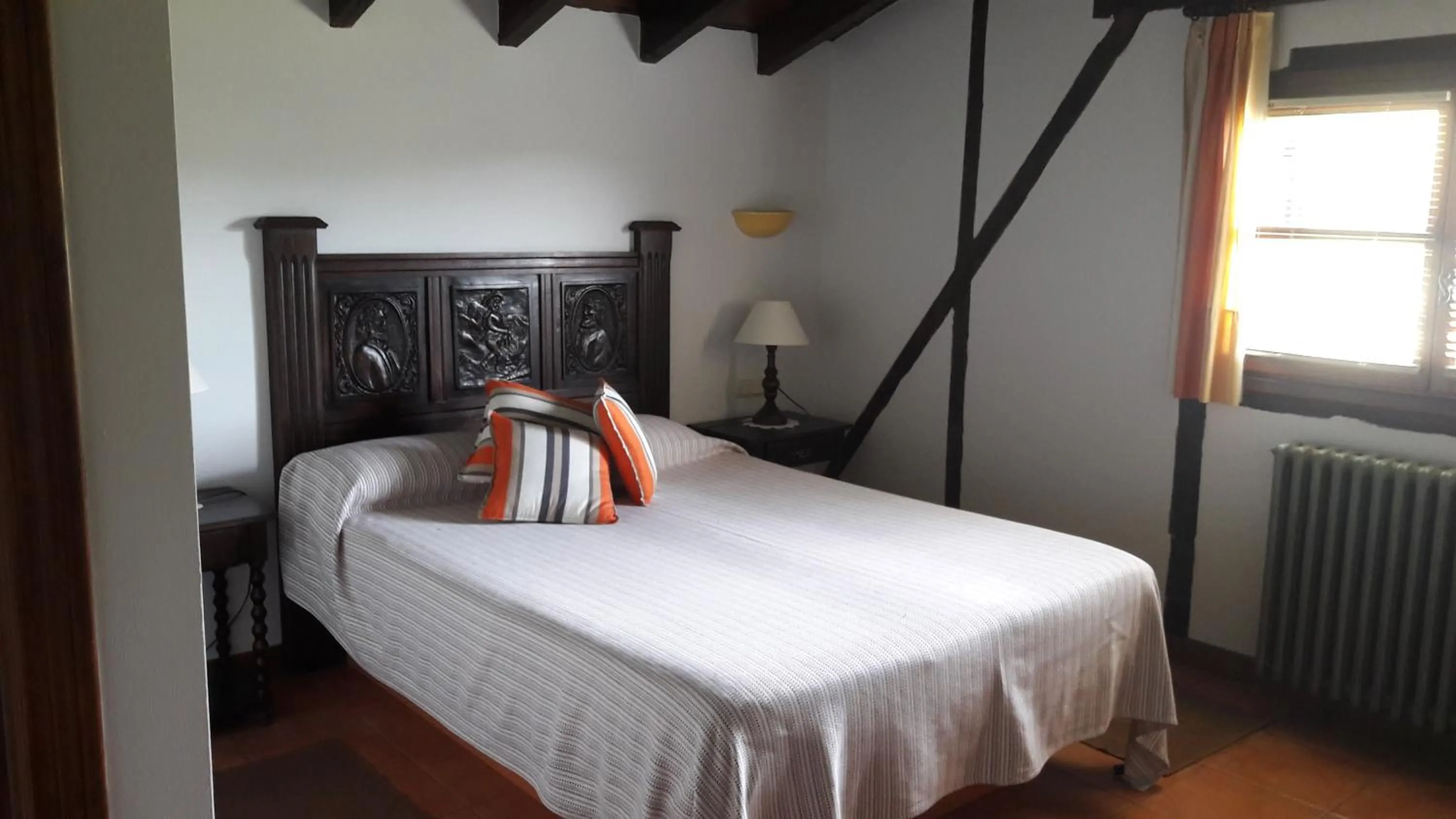 Bed in Kanpoeder - Adults Only