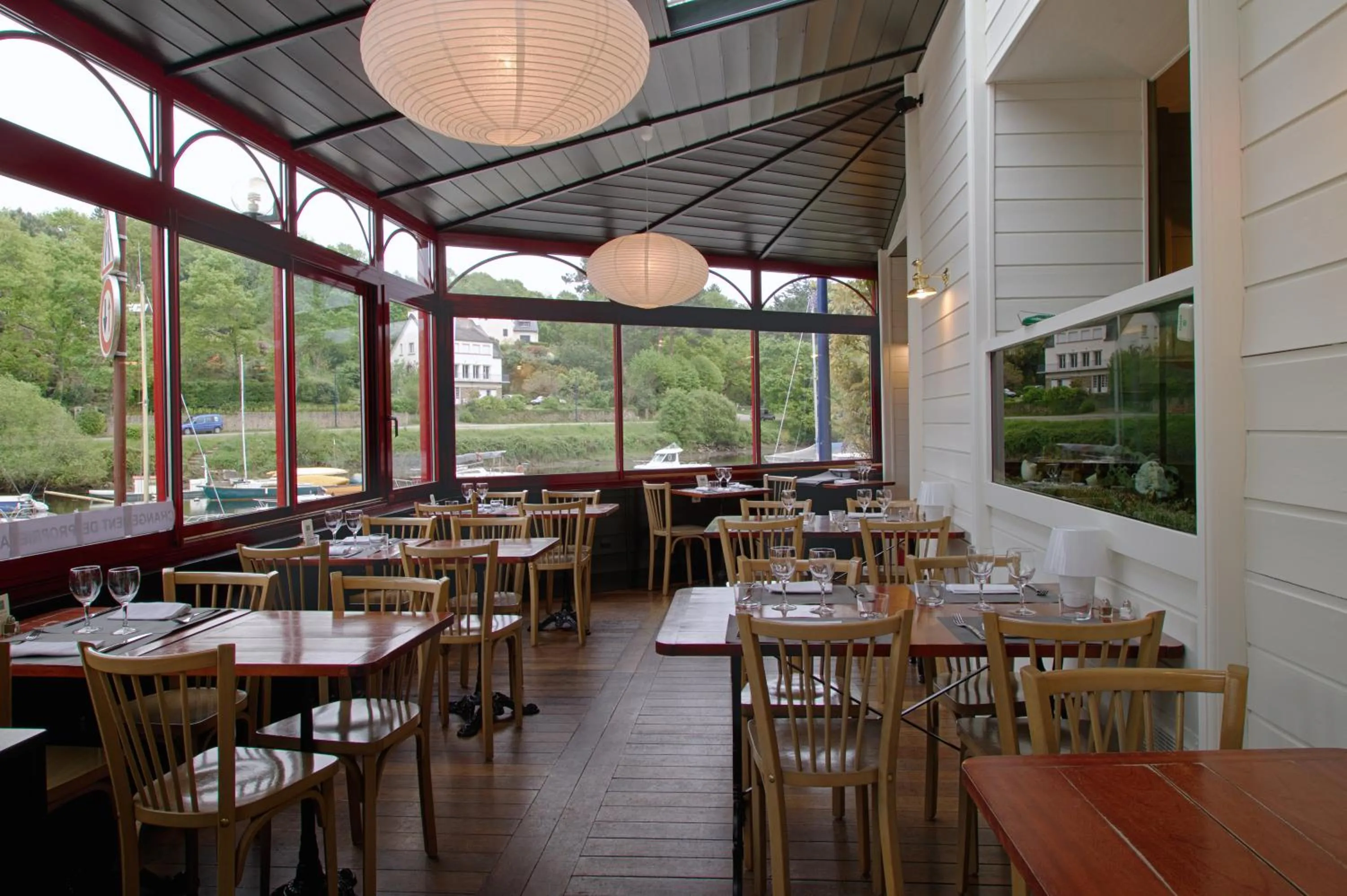 Restaurant/places to eat in Hotel de charme Les Mimosas