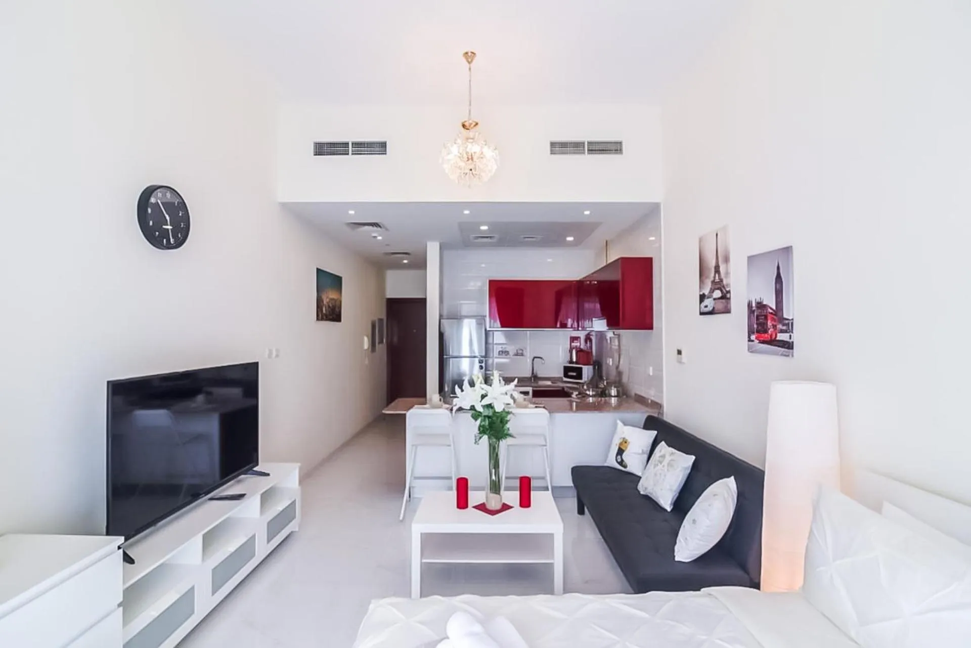 Bed in MK Residence JVC