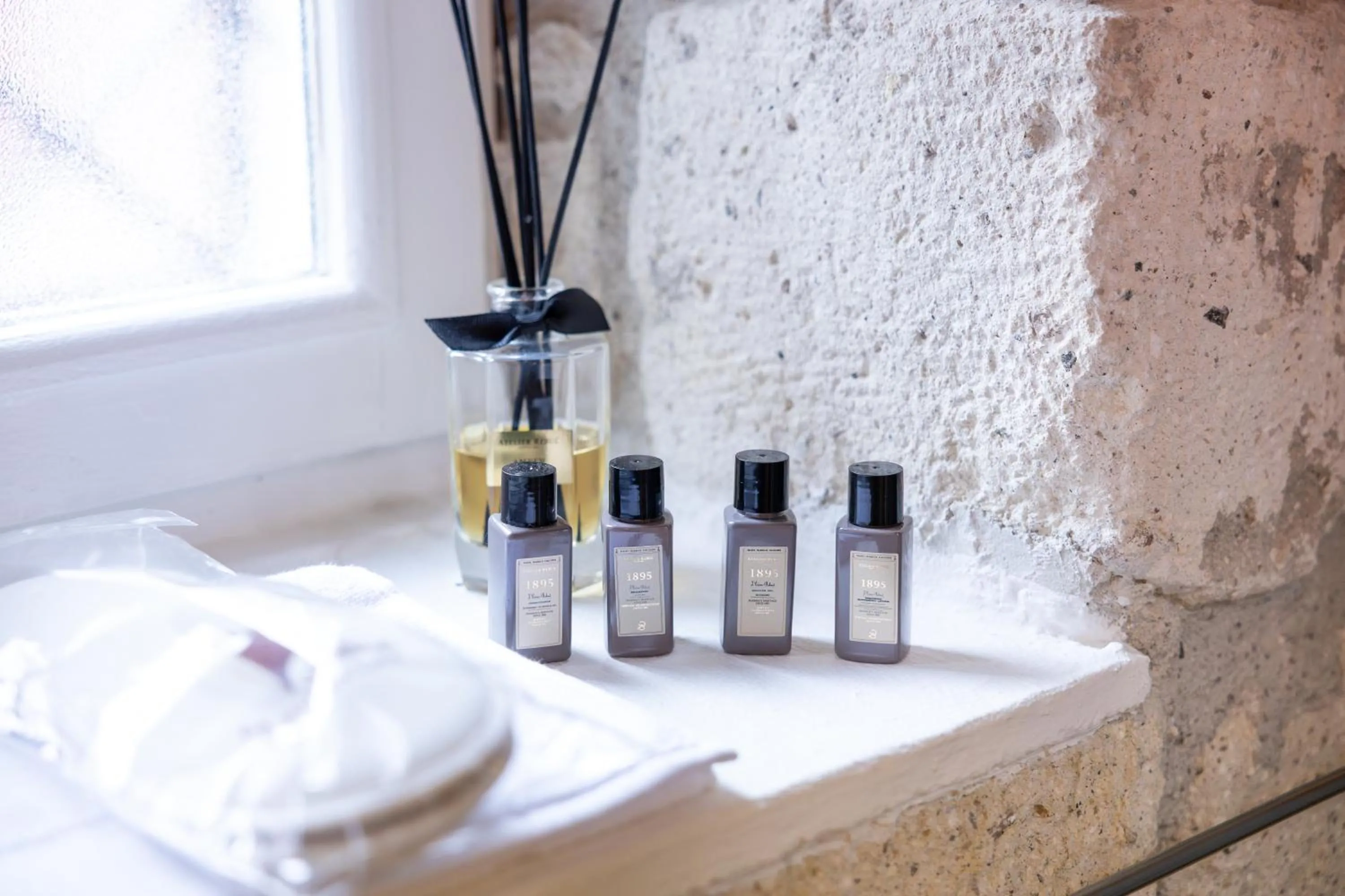 Bathroom in La Grenadine Hotel