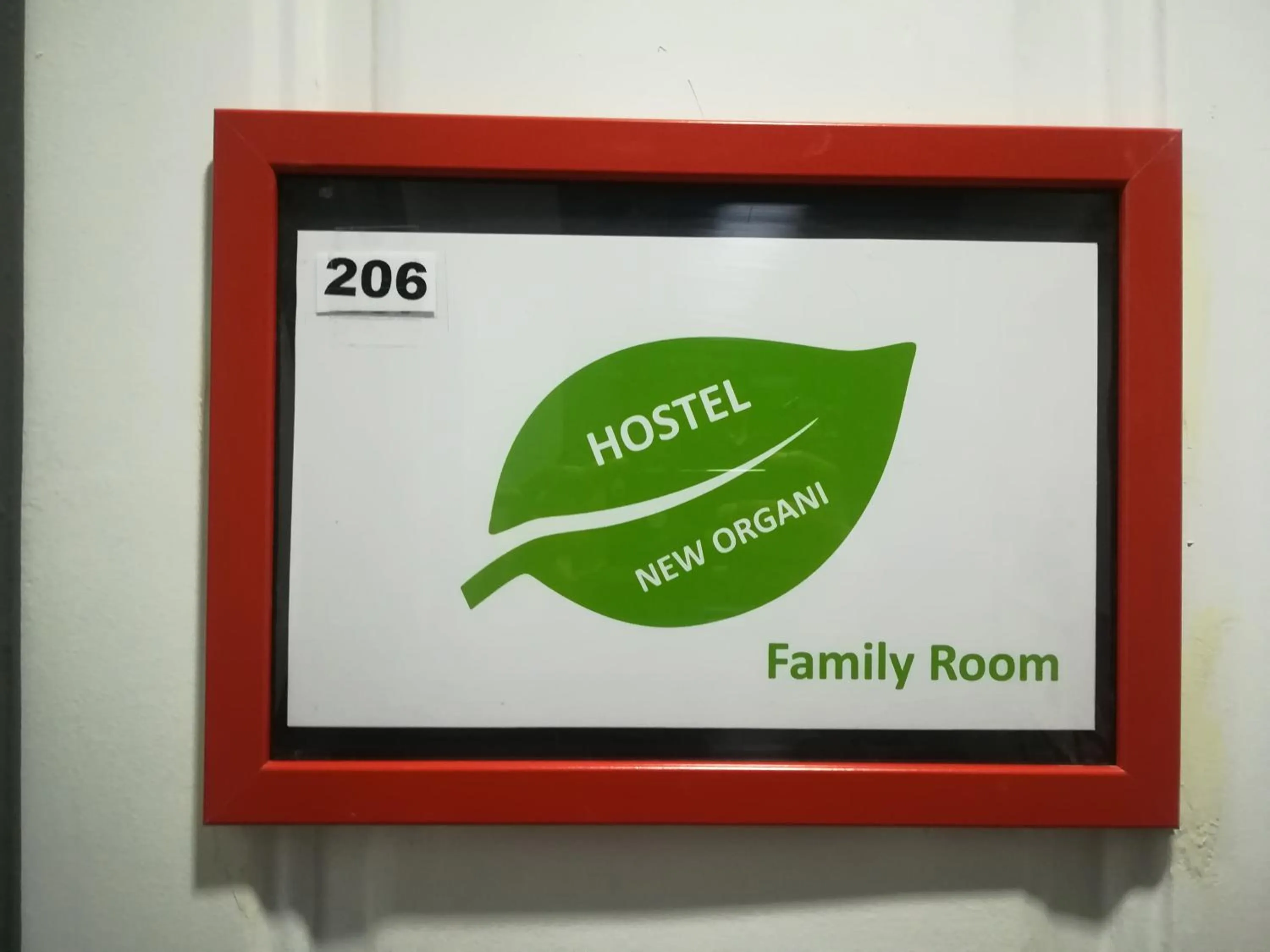 Shangri-La Hostel Anjos