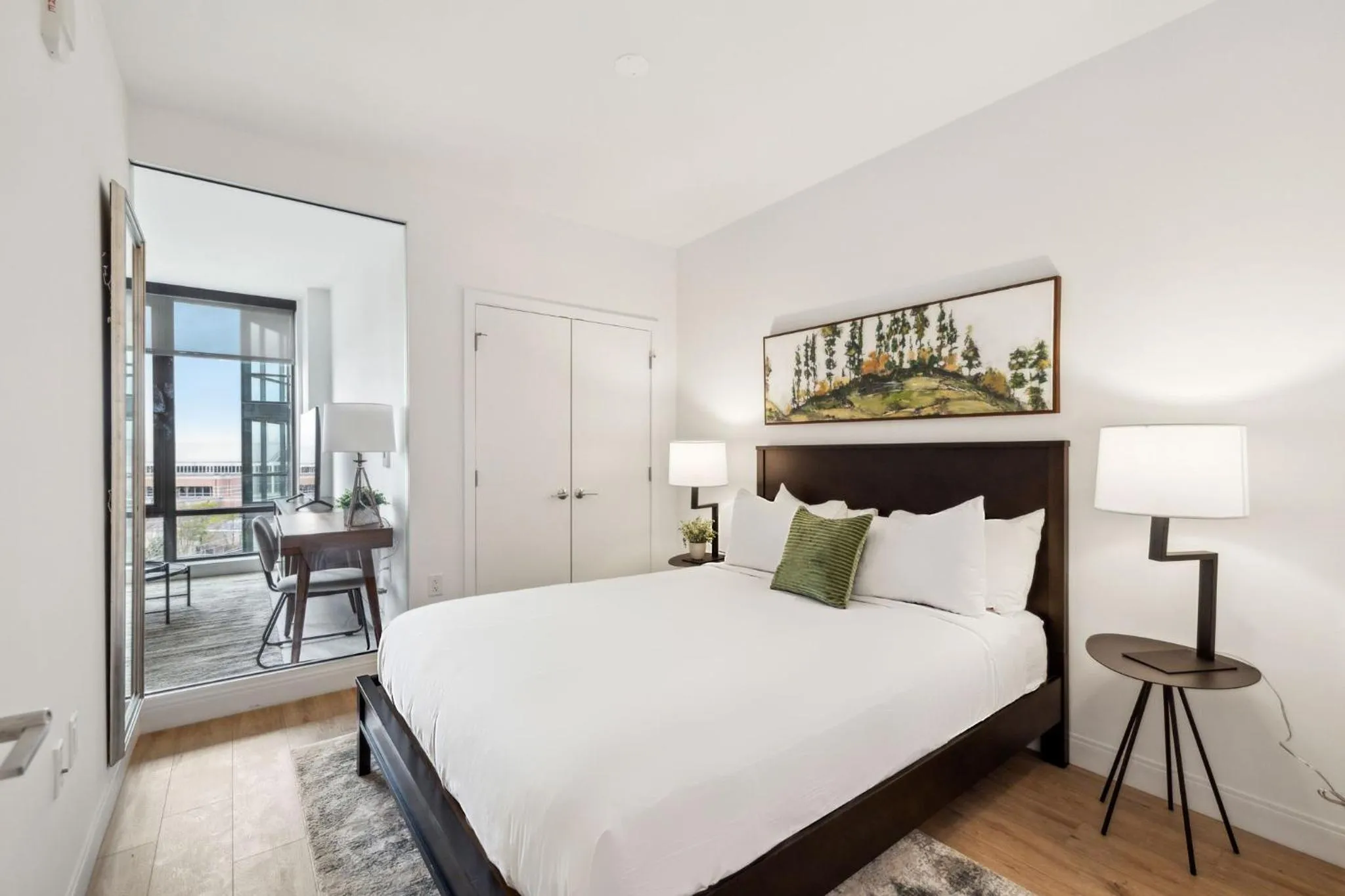 Bedroom, Bed in Placemakr Buzzard Point